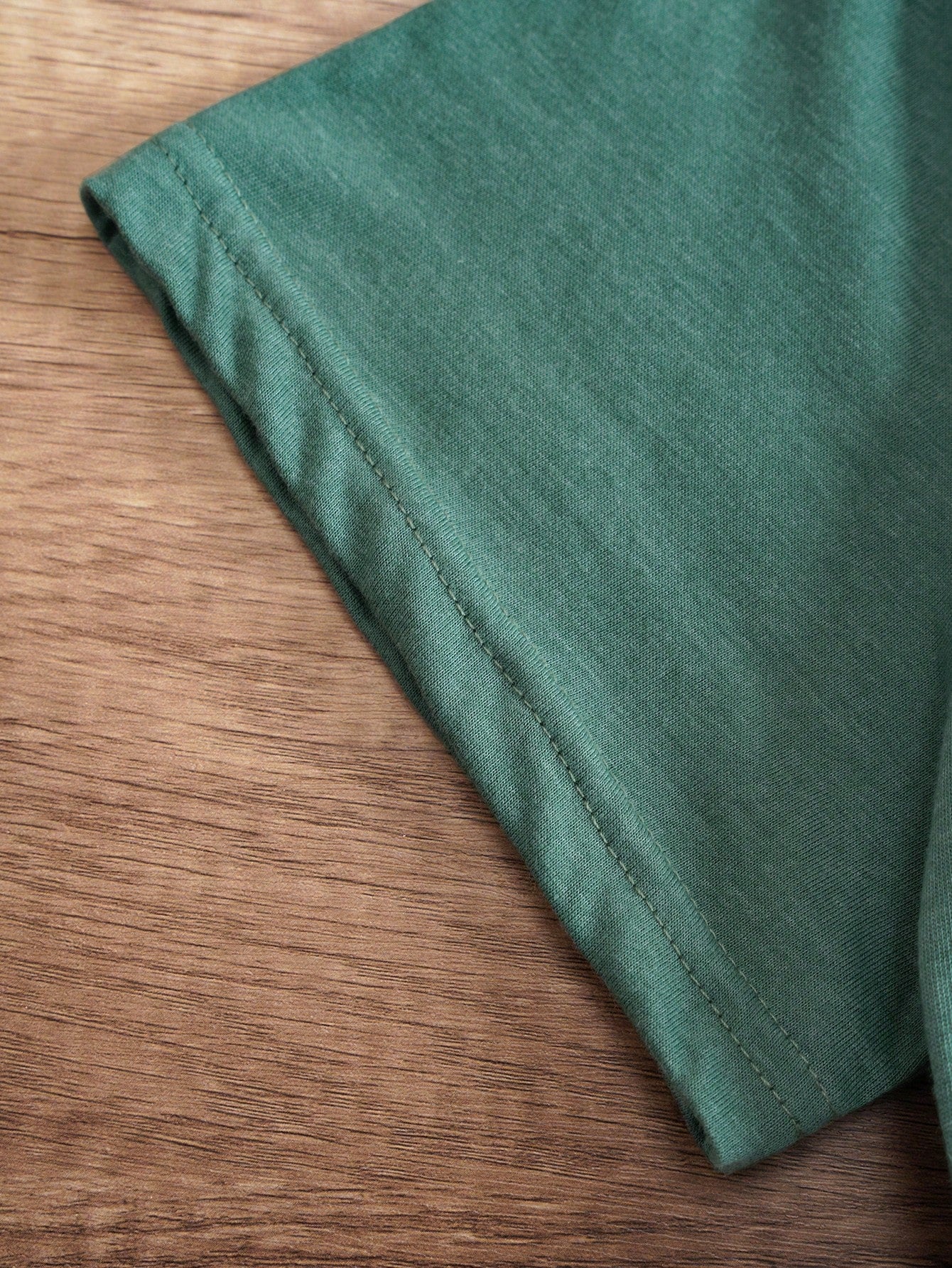 INAWLY Figure Graphic Tee Graphic Tees Women Tops