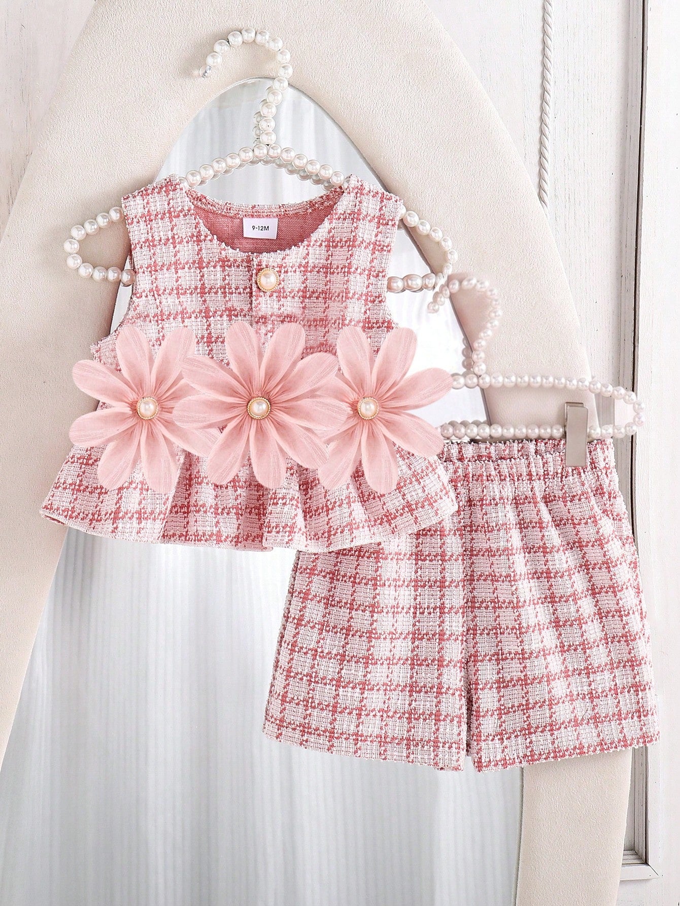 Infant Pink Set, Baby Plaid Sleeveless Top + Shorts 2pcs Outfit