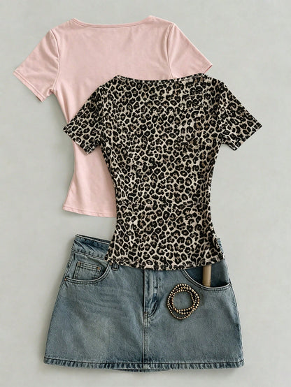 IslaSuriya Two Pieces Pink Square Neck Leopard Print Slim T-Shirt, Fashionable Square Neck Slim Short-Sleeve T-Shirt, T-Shirt, Fashionable T-Shirt, Ideal Gift For Siblings, Perfect Gift For Sisters, M