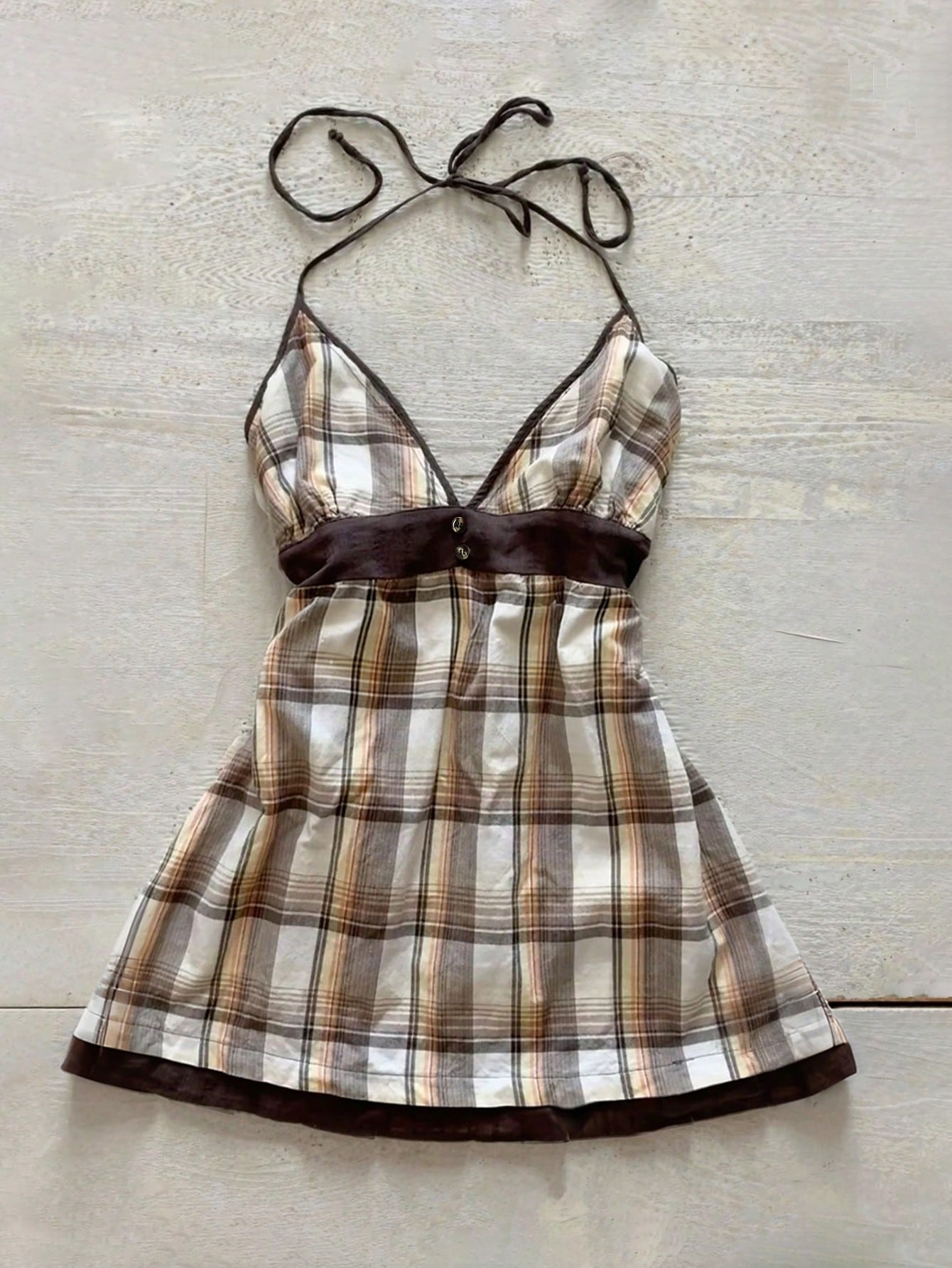 IslaSuriya Vintage Plaid V-Neck Cinched Waist Sexy Crop Top