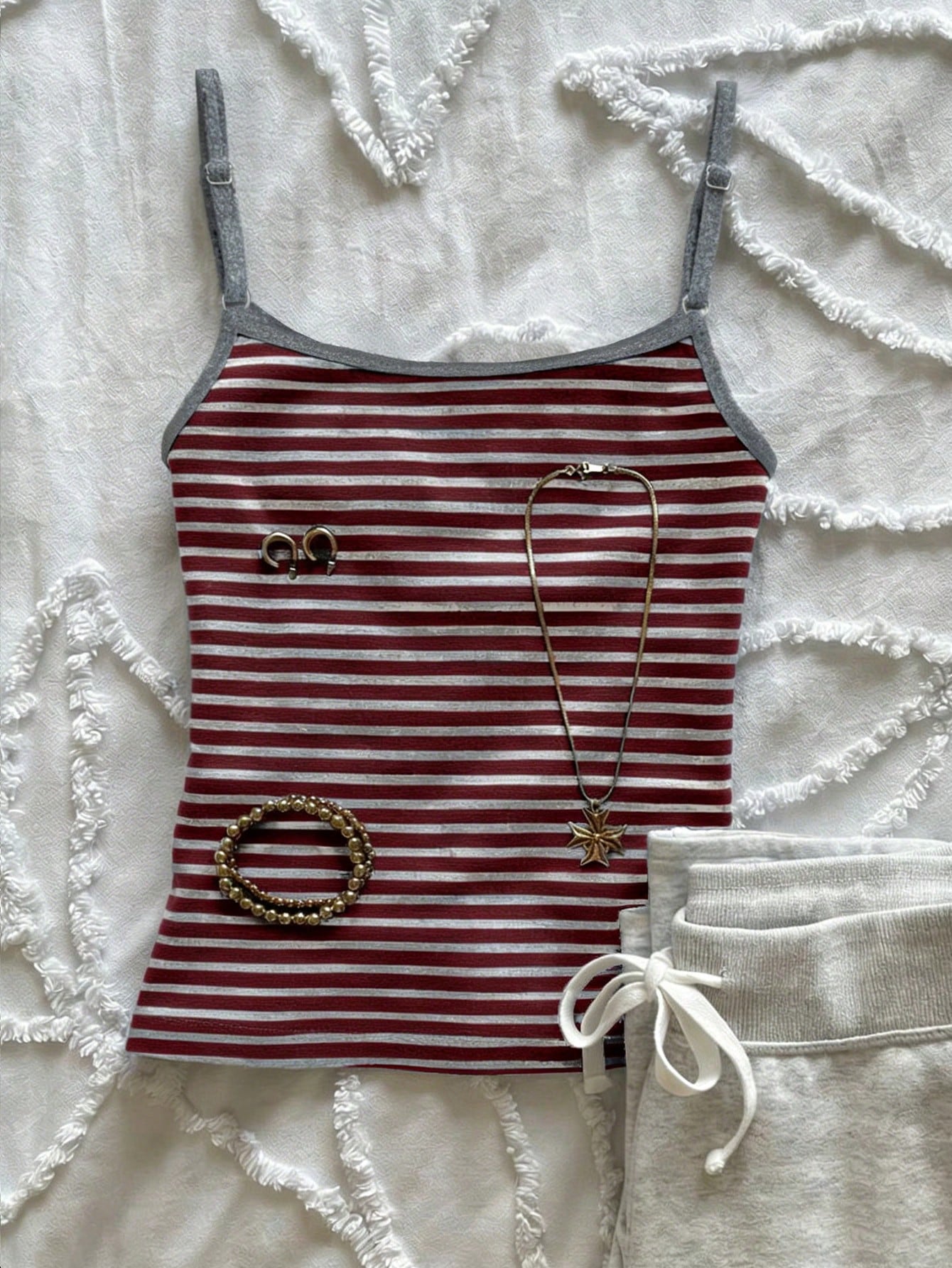 IslaSuriya Women's Casual Versatile Navy Blue Striped Camisole