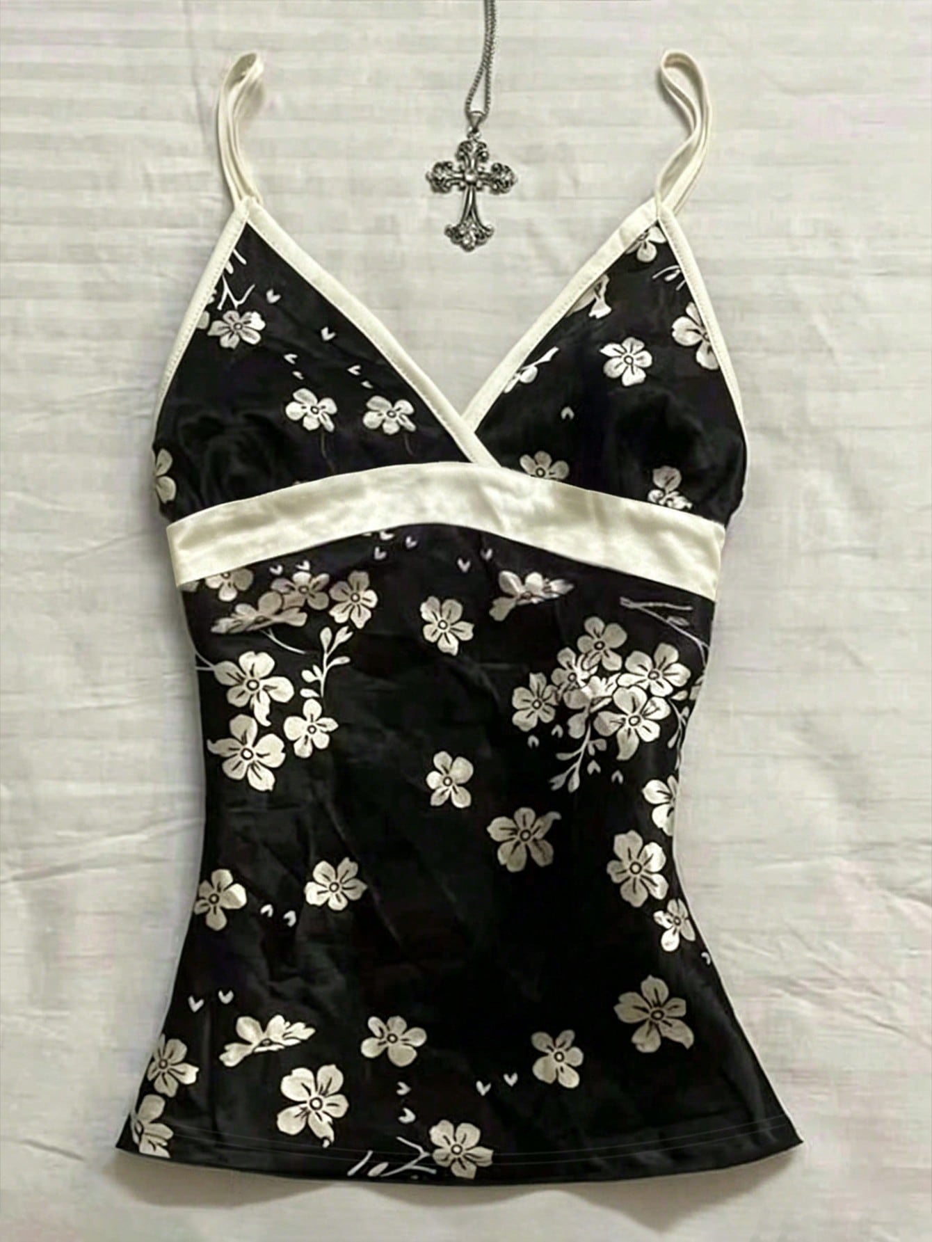 IslaSuriya Women's Floral Print Casual Camisole Top