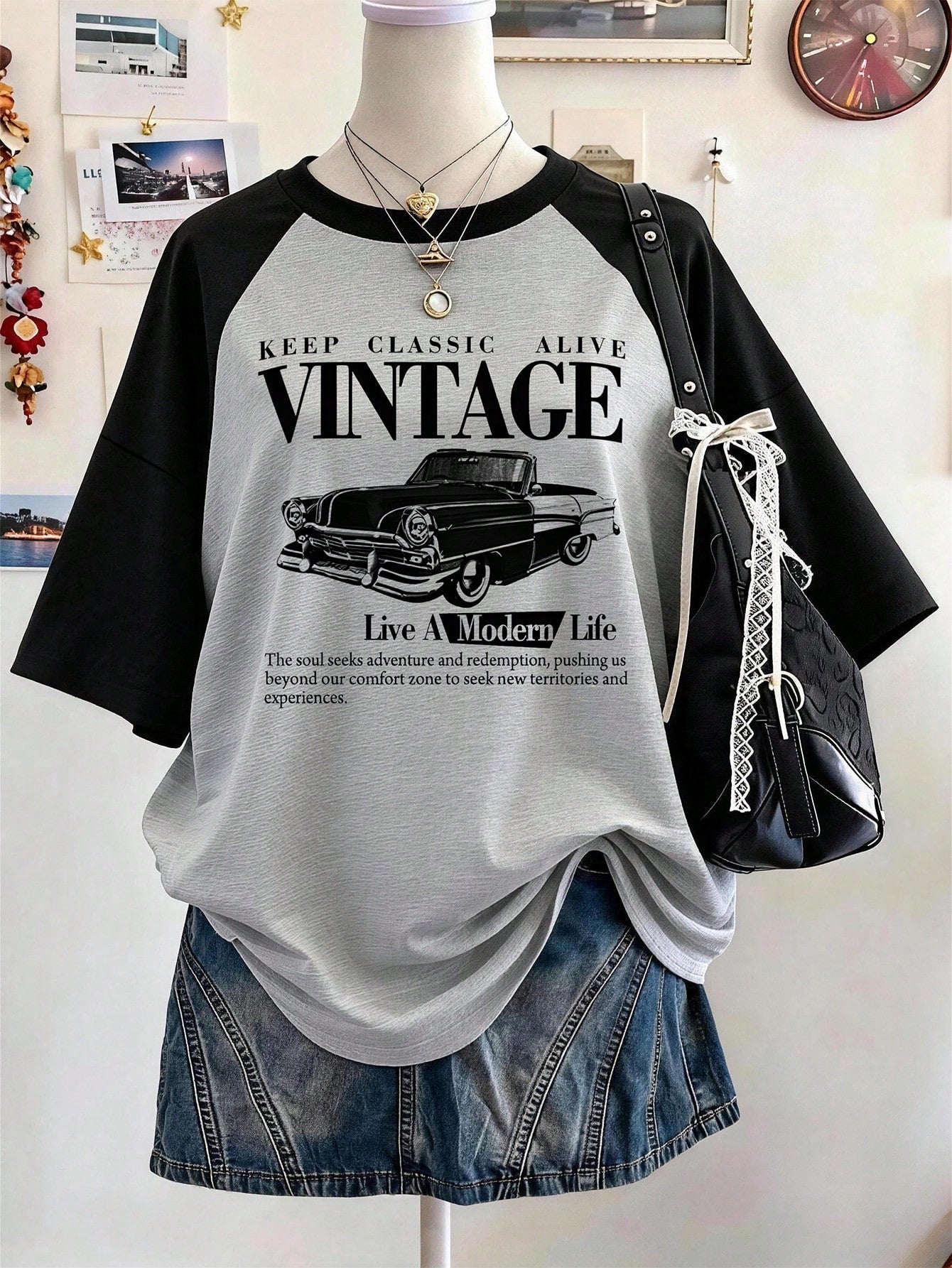 Lalippa Teacher's Day Digitally Printed Fashionable Minimalist Oversized Mid-Length Round Neck Drop Shoulder Women's T-Shirt, Gift For Friends