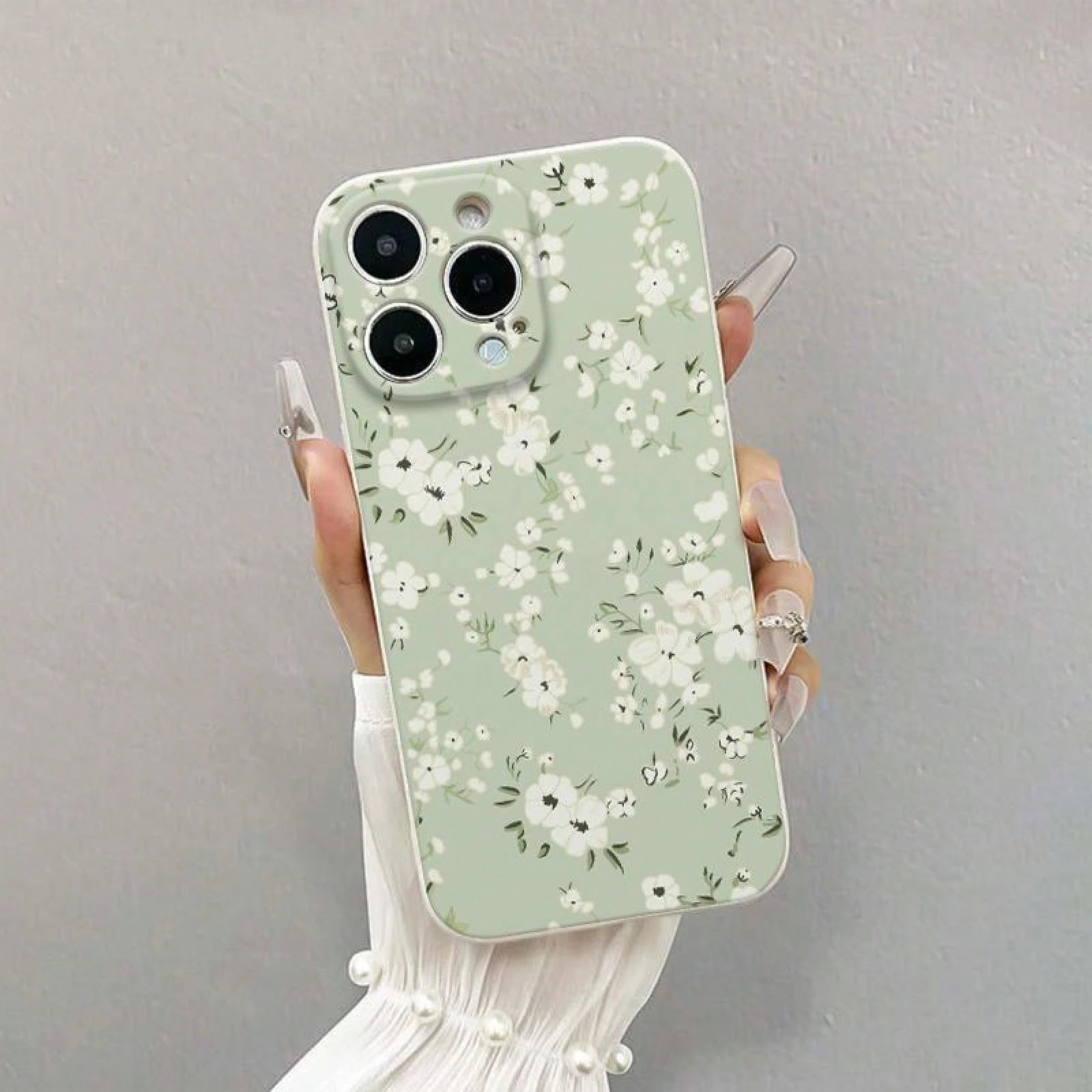 Light Green And White Flower Fresh Pattern, Drop-Proof And Shockproof Fashionable Mobile Phone Case, Suitable For  16 Plus 15 Pro Max 14 13 12 11 Pro Max X/XS XS MAX 16E, Can Be Given As A Gift To Fr