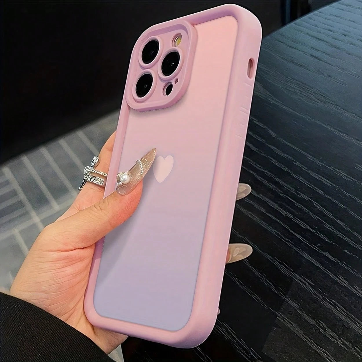 Light Luxury Fashion UV Painted Gradient Heart Design Raised Edge Shockproof Phone Case Compatible With Ip17 16 15 14 13 S26 S25 S24 Honor 400Lite 200Pro Honor A5 X9 X8 X6 9x And Smart6/7/8/9/10, 14T