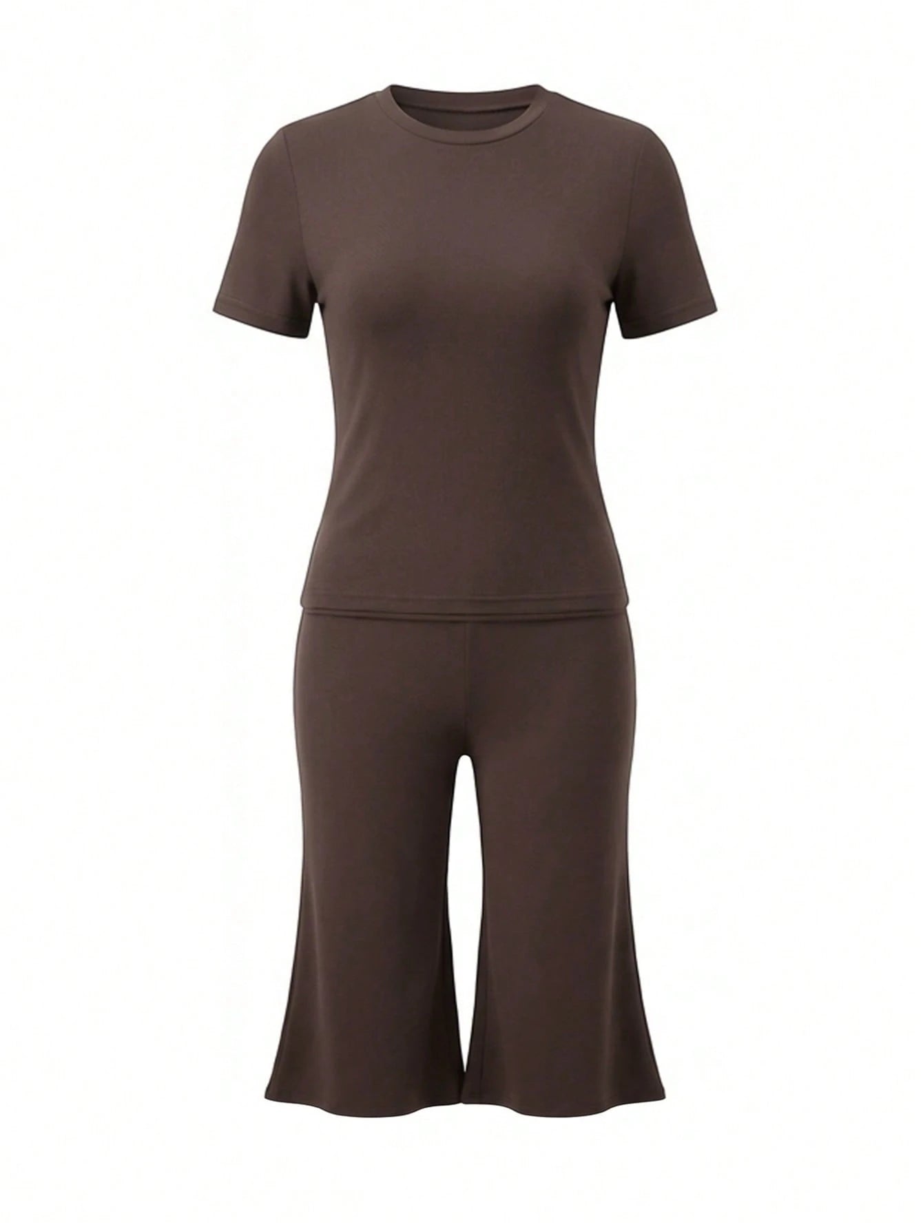LovelyWholesale Women's Casual Round Neck Short Sleeve Solid Color T-Shirt And 3/4 Flare Pants 2-Piece Set Summer Outfit All Season