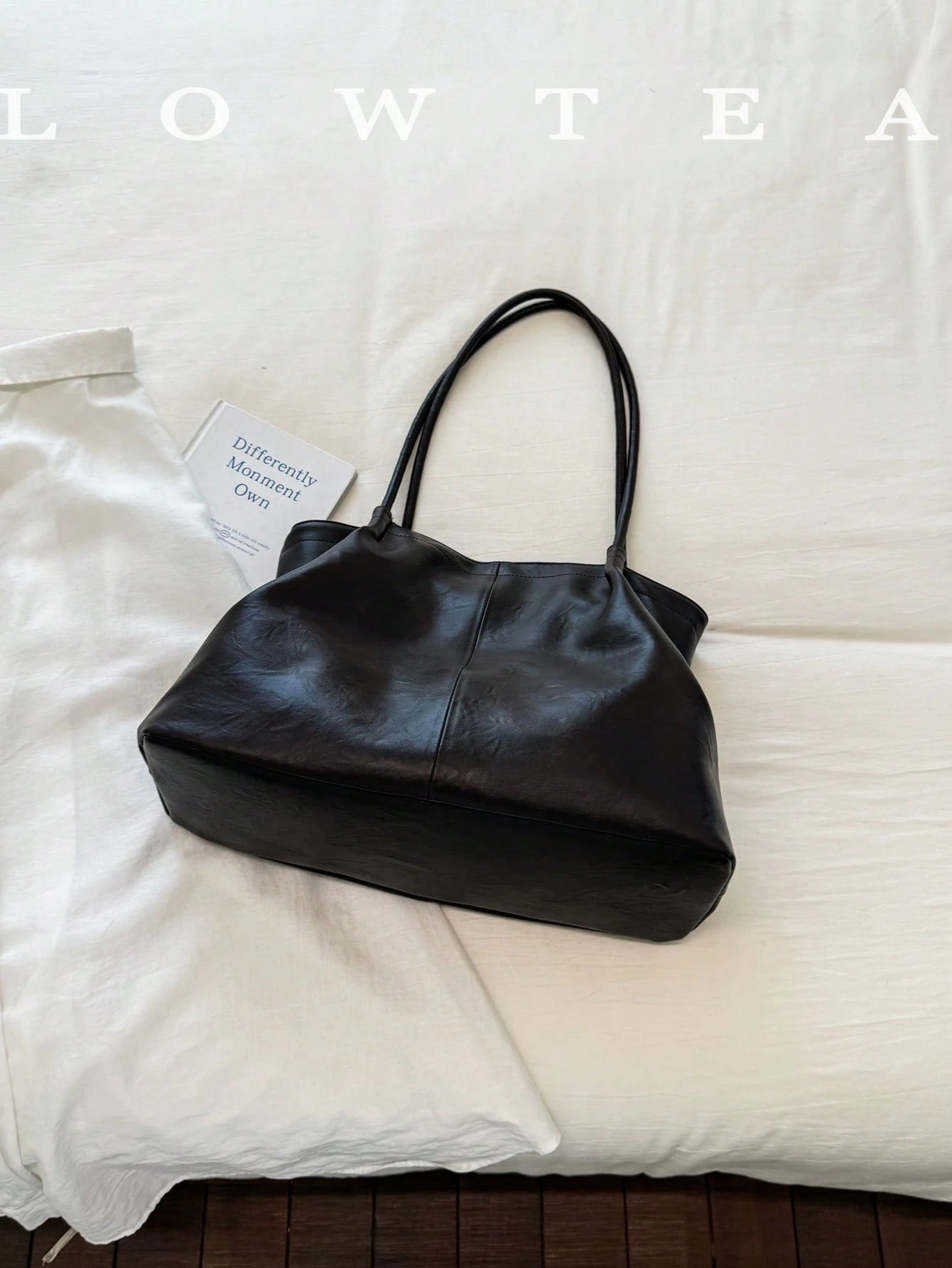 low tea 1pc Pleated PU Fabric One Shoulder Tote Bag Suitable For Commuting, Shopping, Etc. (With Pendant)