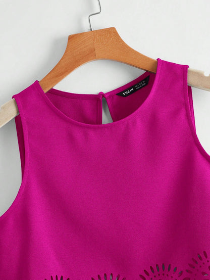 LUNE Laser Cut Scallop Trim Tank Top,Casual