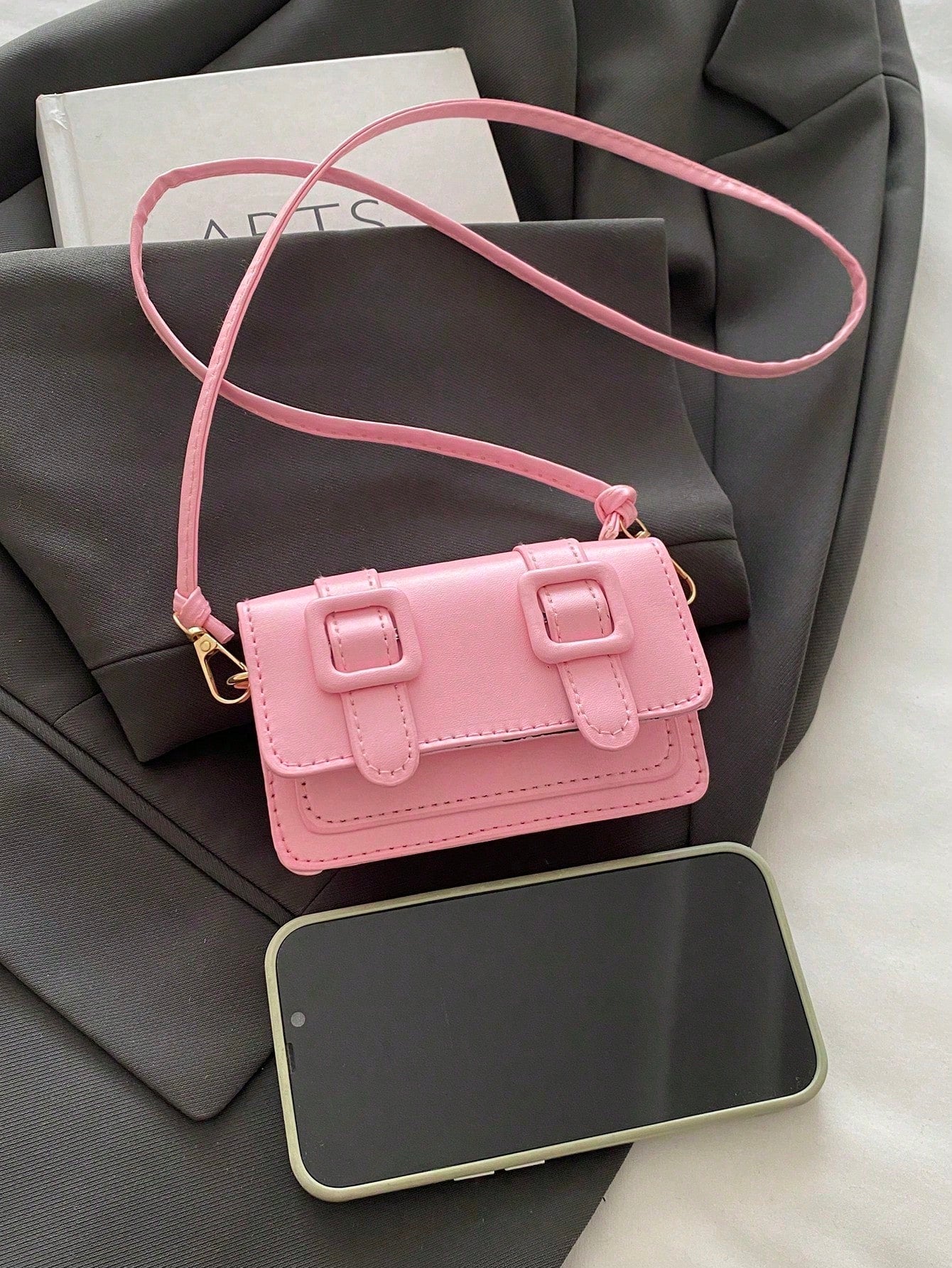 Mini Fashion Solid Color Simple Flip Shoulder Bag, Suitable For Shopping, Wallets, Shopping, Young Women, College Students, Newcomers, White-Collar Workers. They Are Very Suitable For Offices, Univers