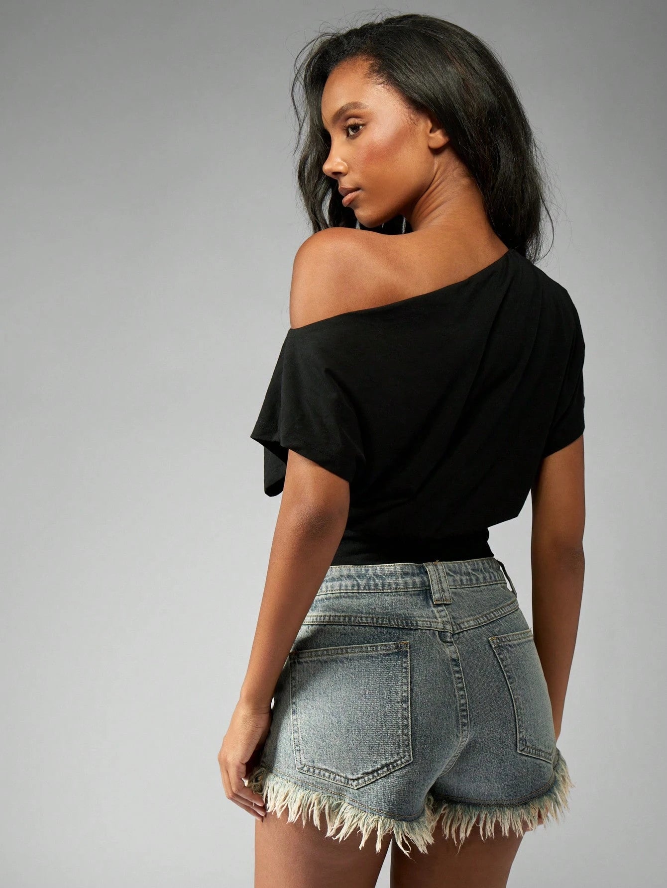 MISSGUIDED Off Shoulder Dolman Top Elastic Waist Modern Minimalist Knit Crop Blouse Summer Beach Boho Evening Party Casual Lounge Daily Wear