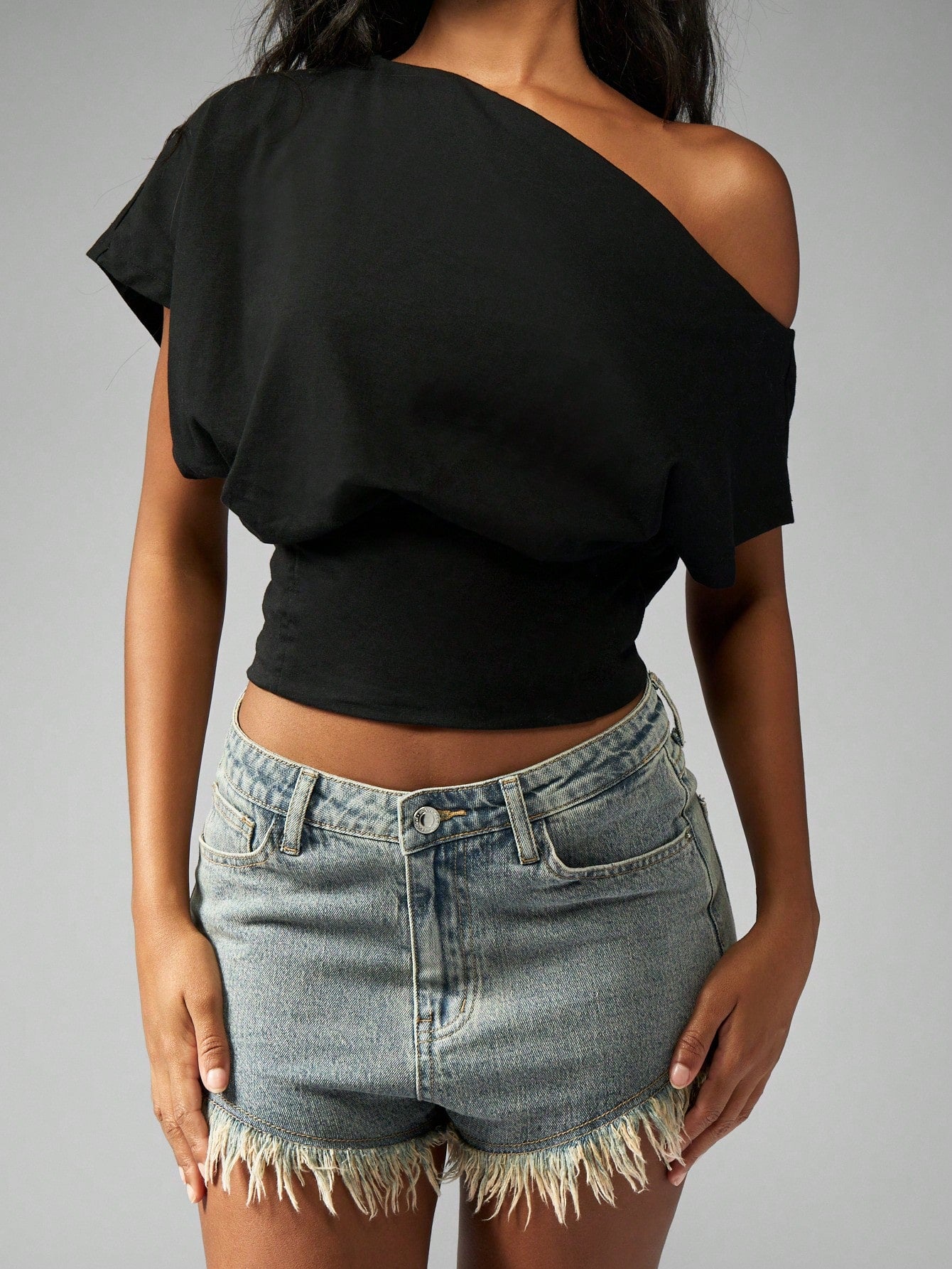 MISSGUIDED Off Shoulder Dolman Top Elastic Waist Modern Minimalist Knit Crop Blouse Summer Beach Boho Evening Party Casual Lounge Daily Wear