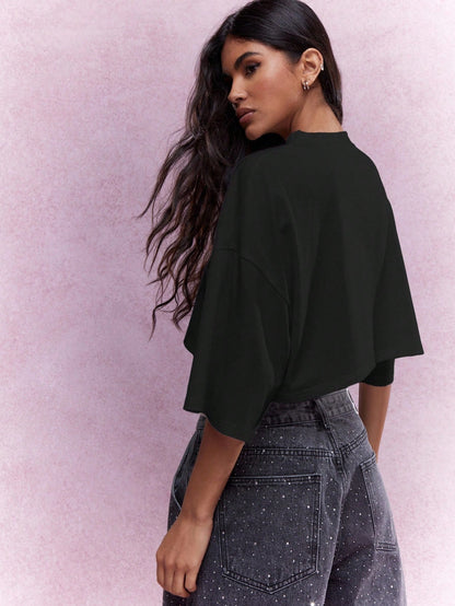 MISSGUIDED Oversized Crop Top Casual Drop Shoulder Three Quarter Sleeve Logo Embroidered Cotton Blend Athleisure Fall Fashion Boxy Fit Street Style Urban Wear