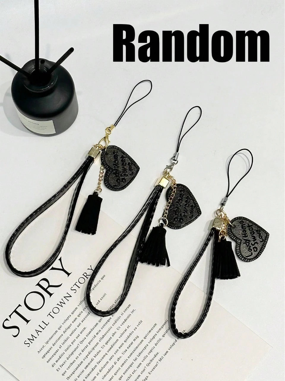 Moon Leather Black Shock-Proof 1pc Perforated Edged Black Moon 3D Print Shock-Proof Protective Phone Case With New Design Leather Heart Lanyard DIY Phone Accessory, Short Wrist Strap Tassel Pendant Ch