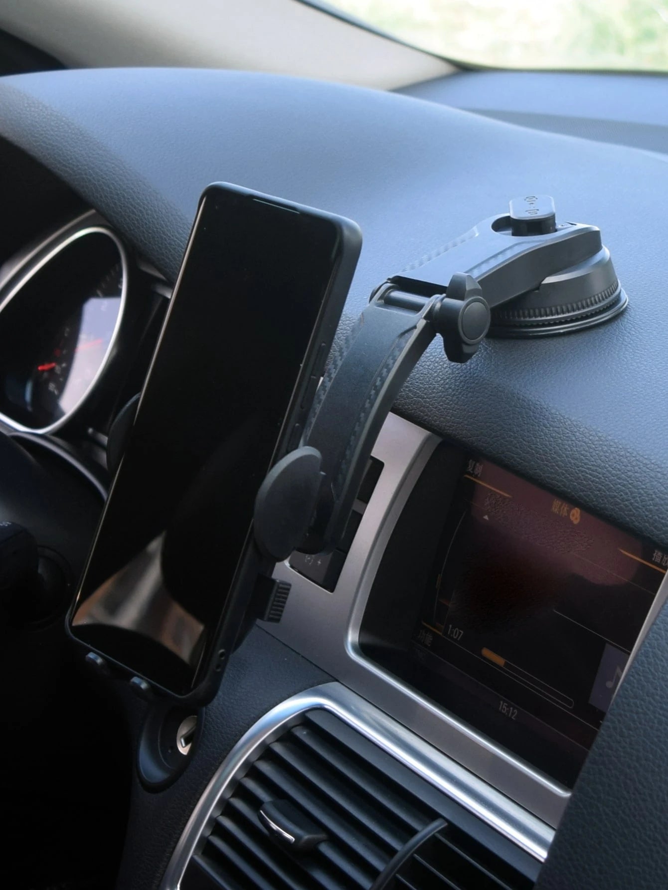 New Car Dashboard Phone Holder For 2023, 360 Degree Rotation, Automatic Locking, Adjustable Height