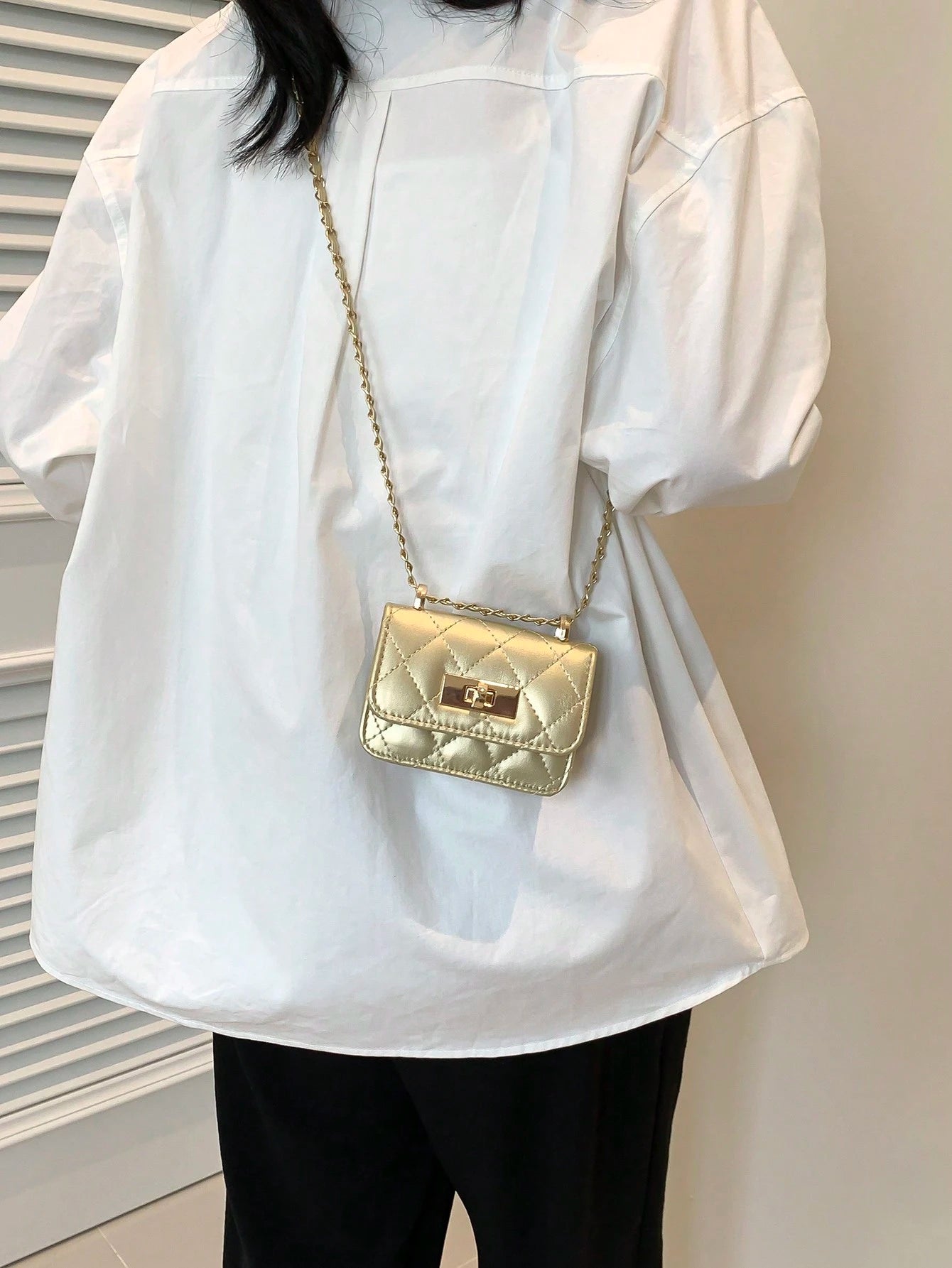 New Mini Square Bag Women Handbag Diamond Pattern Stitching Shoulder Bag Woven Chain Bag Flip Small Bag Cute Diagonal Cross-Body Bag