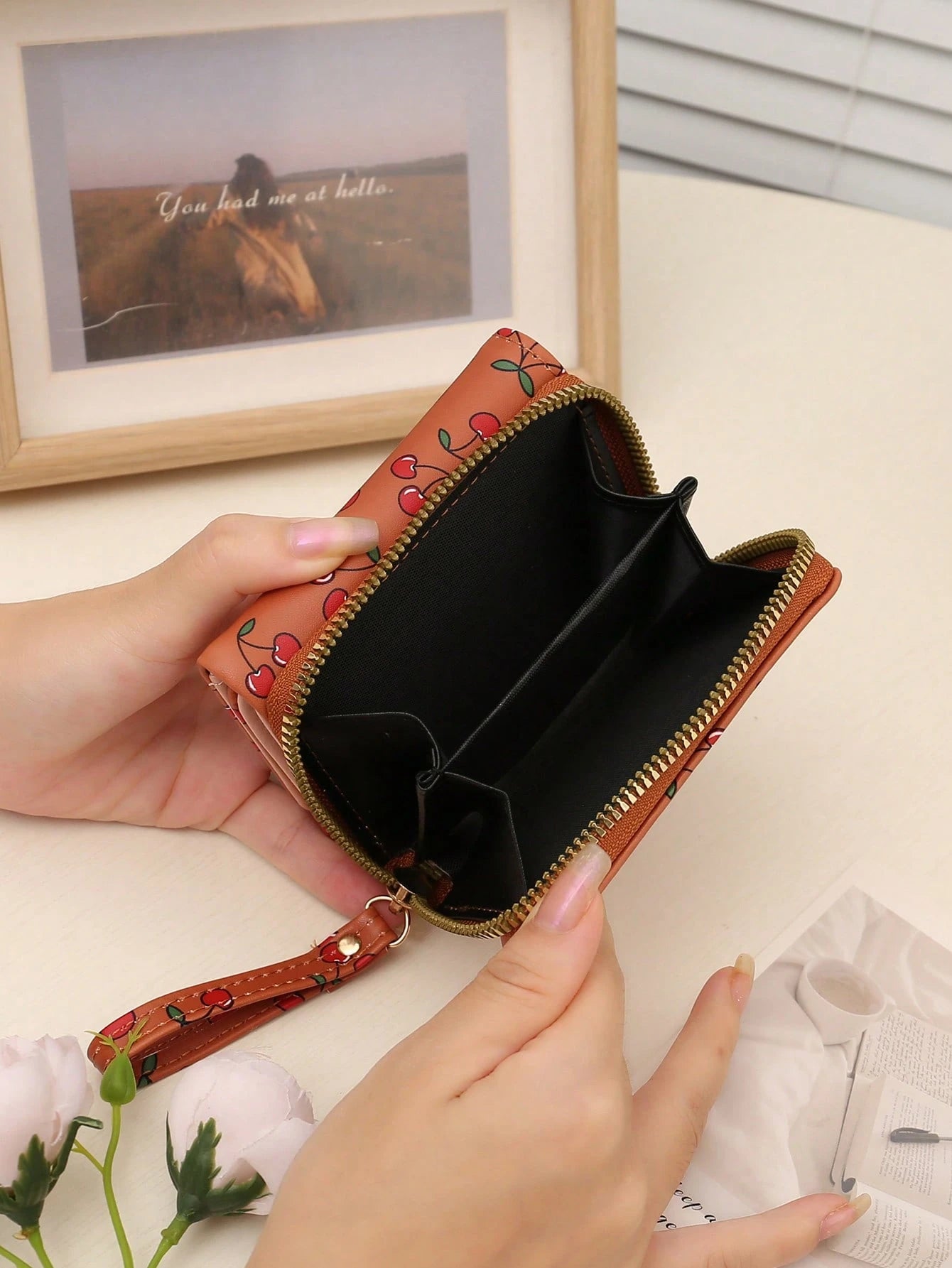 New Women's Short Wallet, Cherry Print Folding Wallet, Zipper Trifold Fashion Clutch Purse With Multiple Card Slots And Coin Pocket, Suitable For Daily Use, Back To School Gift, Birthday Gift, Women G