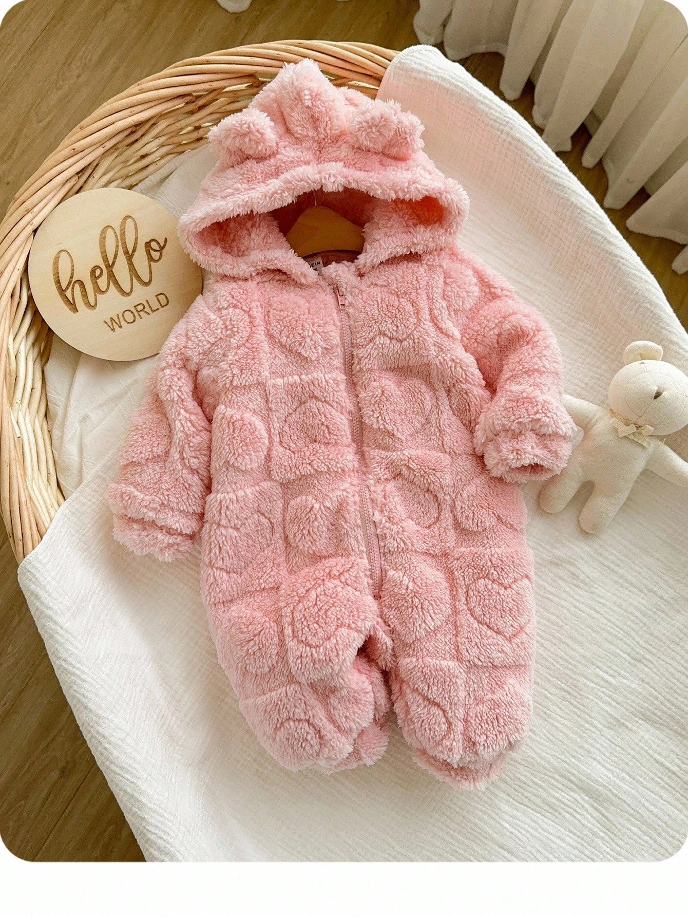Newborn Baby Girl Cute 3D Ear Fluffy Pink Heart Pattern Zip-Up Hooded Jumpsuit, Autumn/Winter
