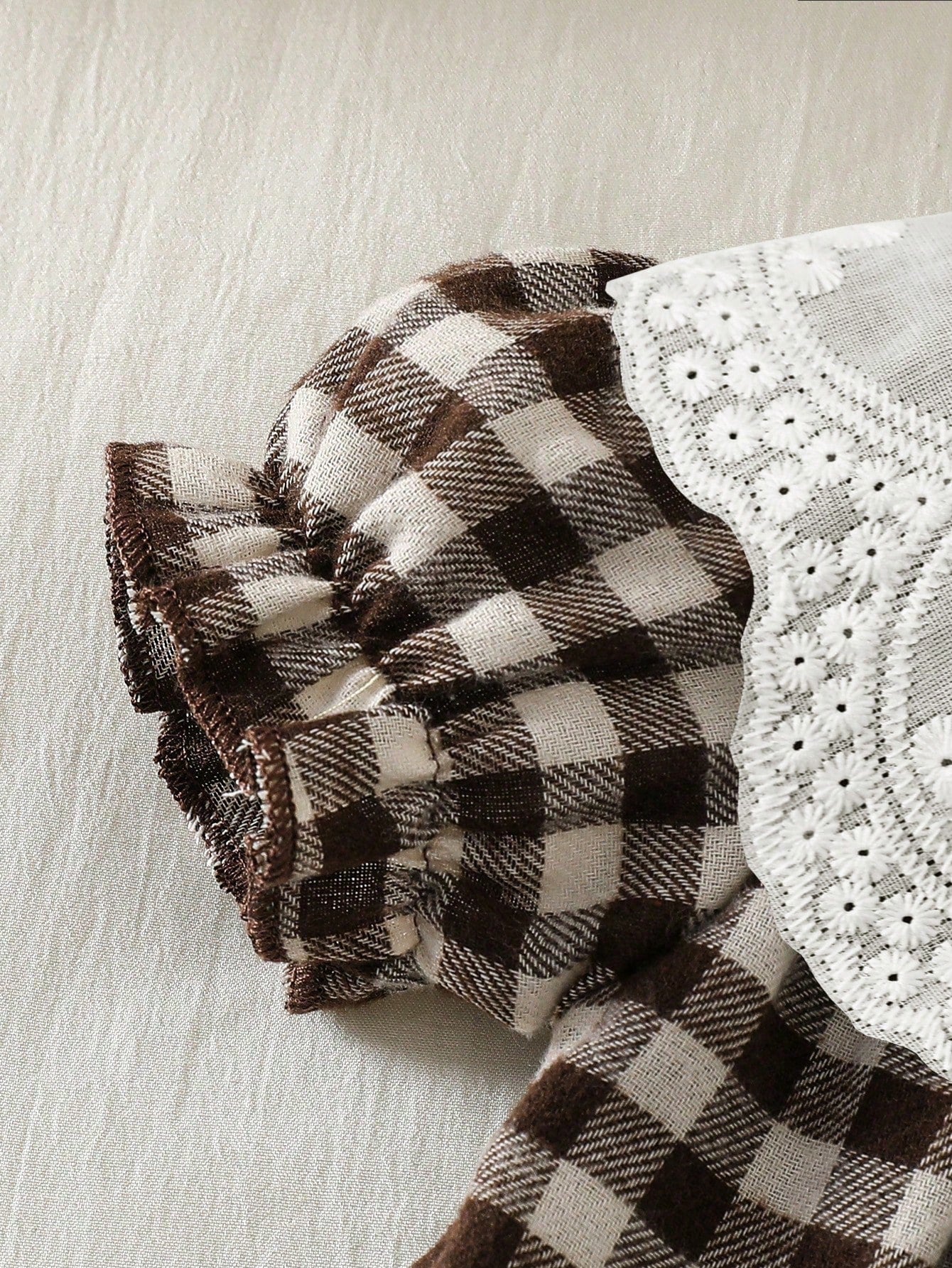 Newborn Cute Cartoon Heart Pattern Suspender Bow Decor Princess Dress, Suitable For Spring/Summer Outings, Vacations And Parties