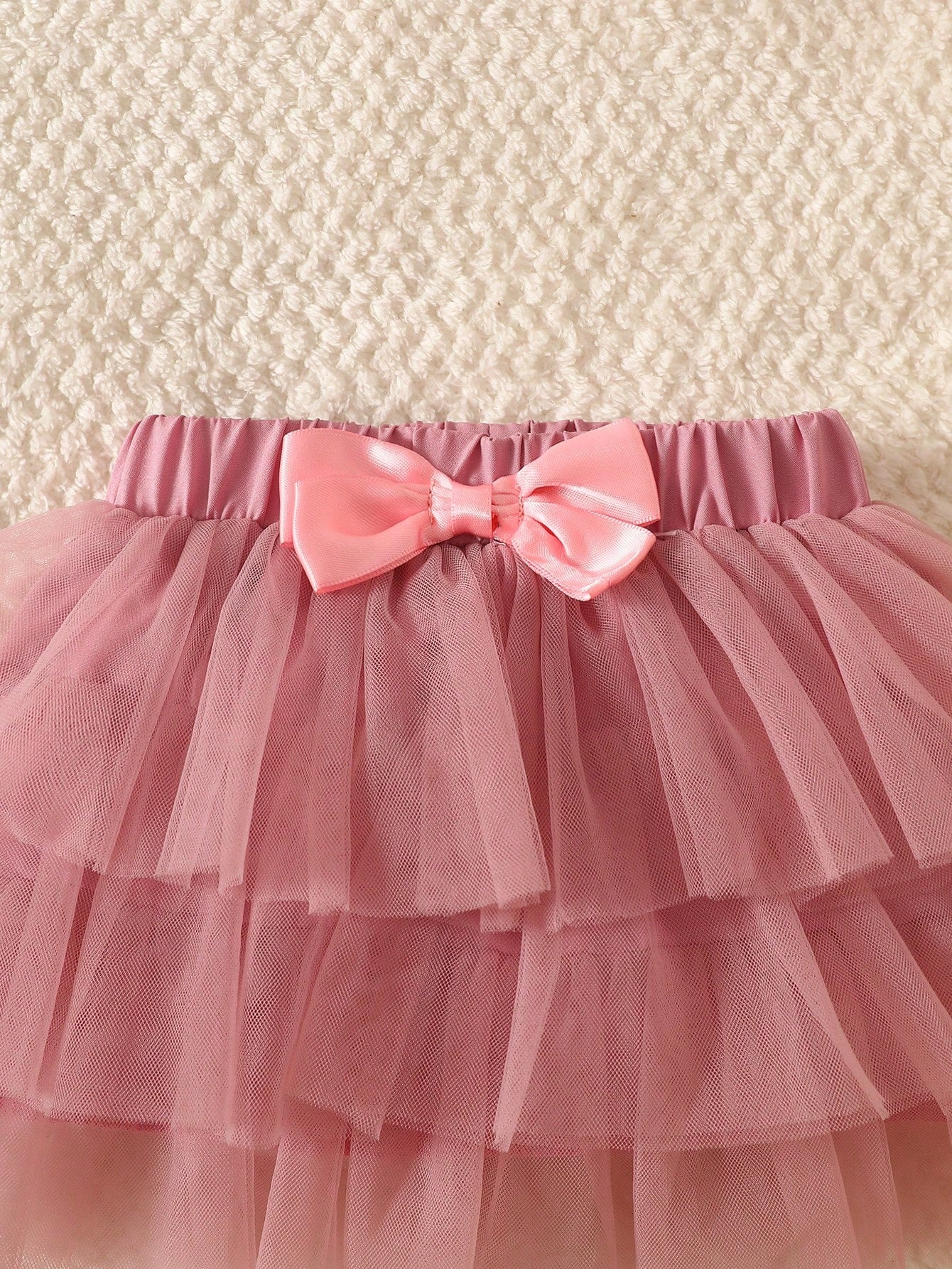 Newborn Girl Photography Props Baby Girl Coming Outfit 1 Month Baby Girl Romper Props With TUTU Skirt And Bow Headband Newborn Shower Gift