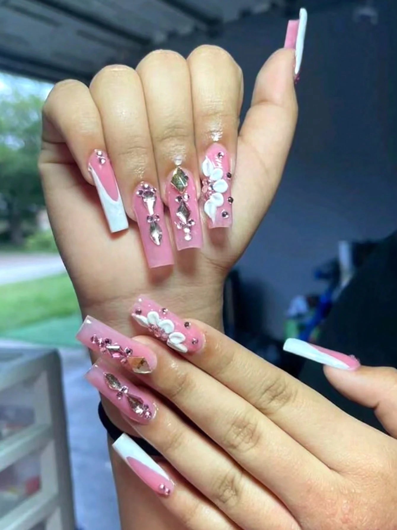 One Pack (360pcs-540pcs) Of Nail Art Nail Art Flat Bottomed Irregular Diamond Nail Accessories White, AB Color Super Sparkling Love Butterfly Star Water Droplet Crooked Center Glass Rhinestone Nail M