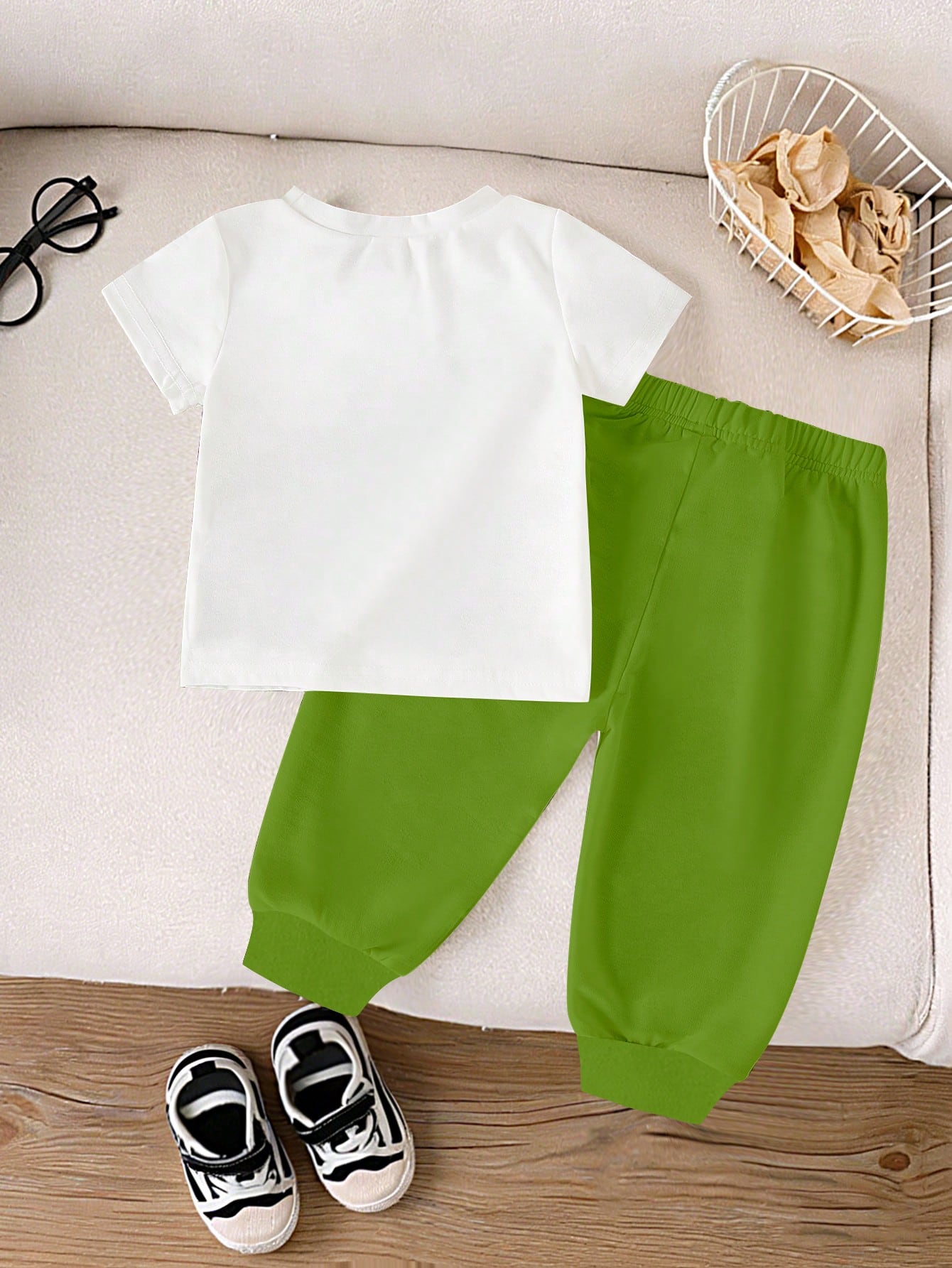 Playful Pals Baby Boys Cute Animal Zoo Monkey Hippo Elephant Zebra Lion Round Neck T-Shirt & Shorts Set,Shades Of Green,Summer,Casual,Beach Vacation Outdoor Wear