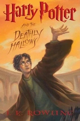 Pre-Owned Harry Potter And The Deathly Hallows (Harry Potter, Book 7): Volume 7 (Hardcover) By J K Rowling