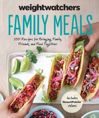 Pre-Owned Weight Watchers Family Meals: 250 Recipes For Bringing Family, Friends, And Food Together (Hardcover) By Weight Watchers