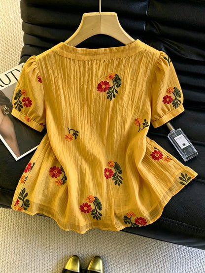 Qadelle Summer New Delicate Fresh Floral Embroidery Textured Women Round Neck Blouse