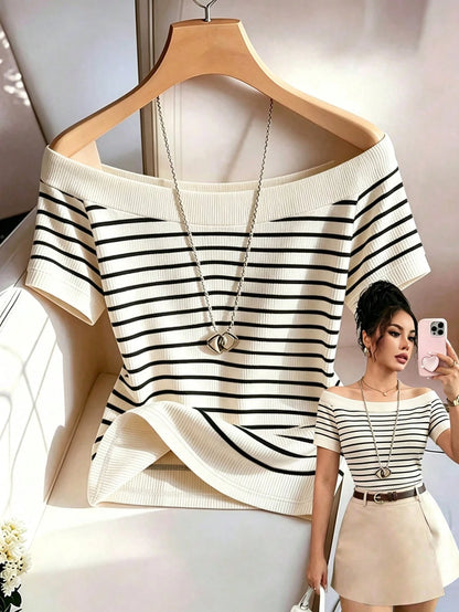 Rafferiza Elegant Fashionable Off-Shoulder Striped Print Slim Fit Commuter Daily Versatile Business Professional Travel Date Single Party Women's T-Shirt