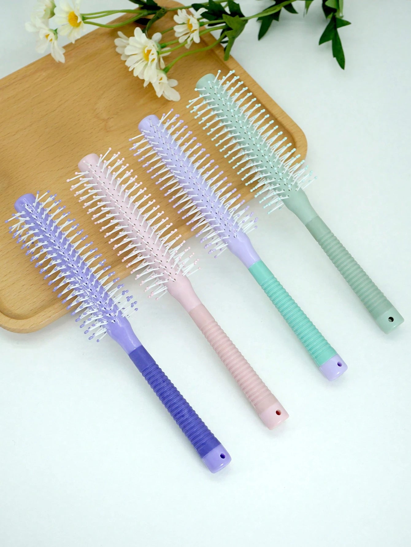 Random Color 1pc Round Styling Brush, Hair Dryer Curling Iron, With Non-Slip Handle, Unisex, Scalp Massage, Suitable For Fine/Curly/Dry Hair- Can Be Used For Styling, Curling And Blow-Drying Hair, Wo
