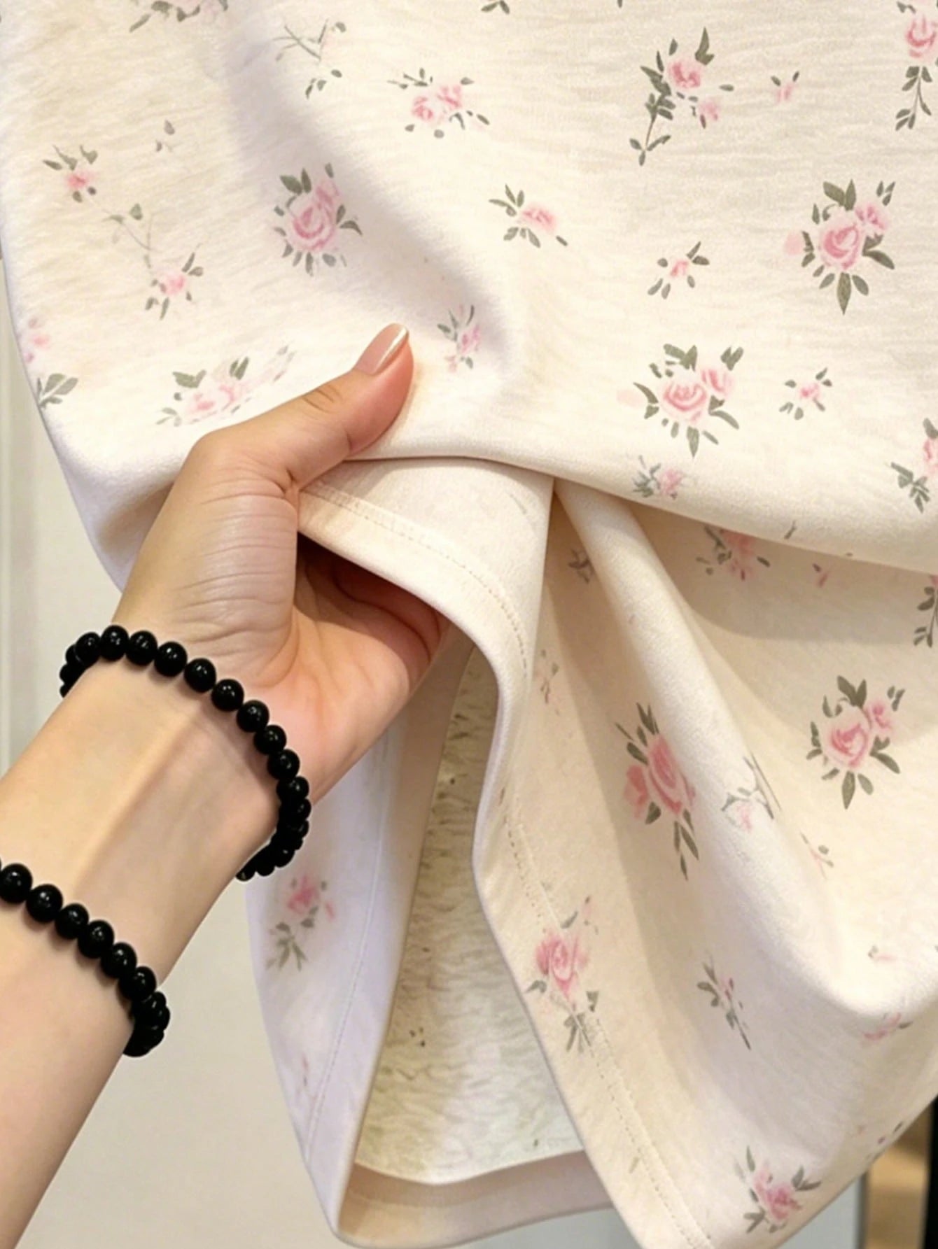 Resyla Floral Pink,Summer,Elegant,Date Flowers Pattern Graphic Tee,Women Top,Fashion Tops Shirts,Aesthetic T-Shirt,Gift Mom,Casual Minimalist Fashion Top