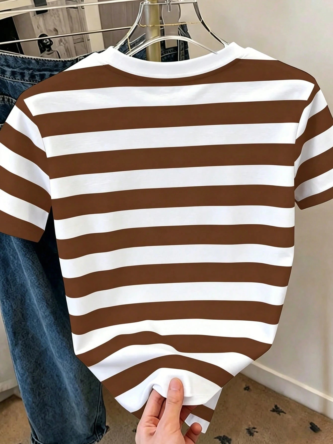 Resyla Striped 3D Floral Digital Print Pattern T-Shirt For Women