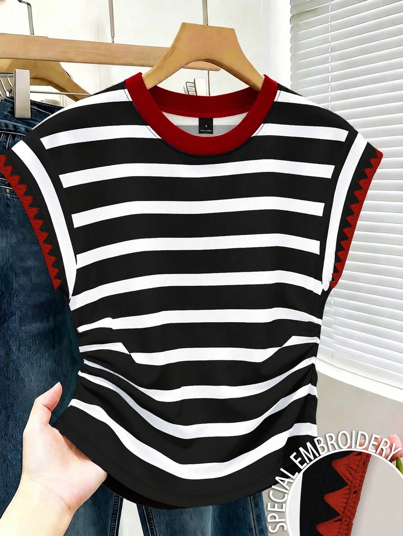 Resyla Women's Fashion Versatile Striped Contrast Color Shell Embroidery Waist Top