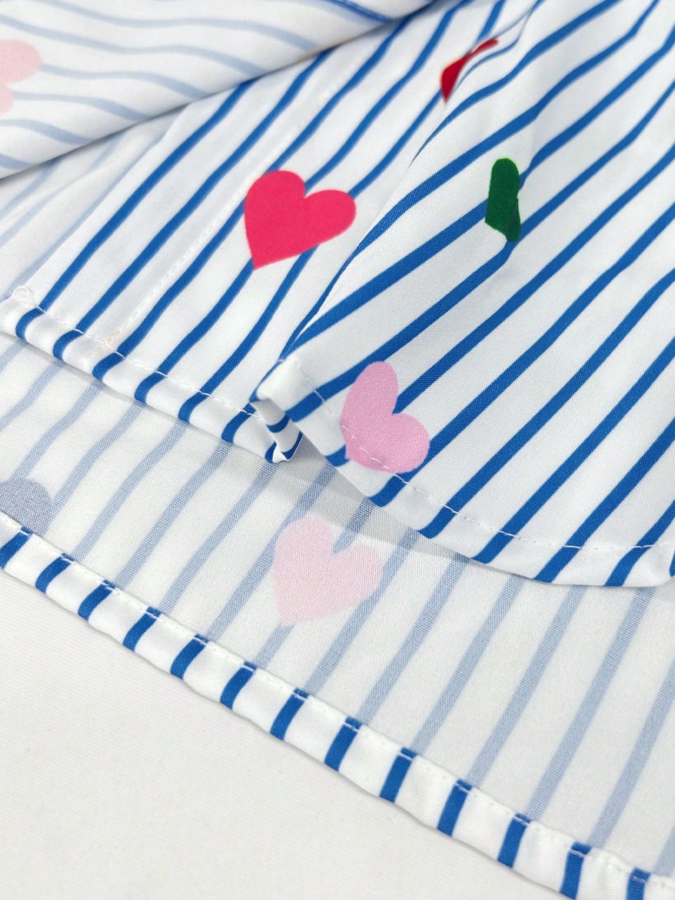 Resyla Women's Striped Heart Print Single-Breasted Casual Versatile Commuting Shirt