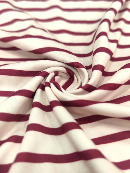 Resyla Women's Striped Minimalist Round Neck Short Sleeve T-Shirt