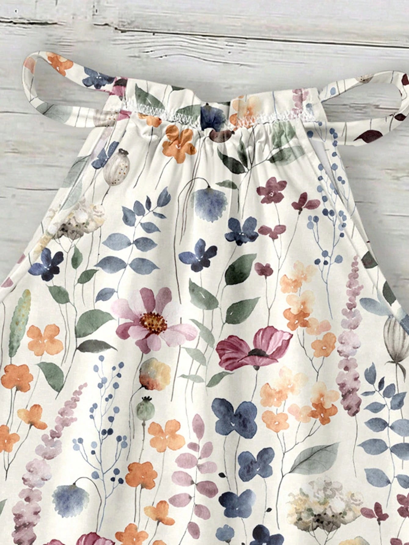 Rusticease Women's Retro Boho Floral Halter Neck Camisole, Suitable For Spring/Summer Vacation Beach Beige
