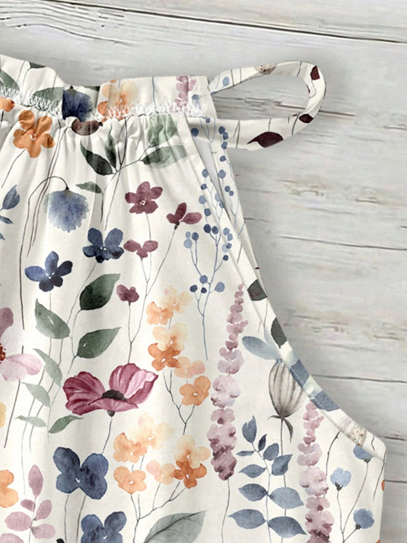 Rusticease Women's Retro Boho Floral Halter Neck Camisole, Suitable For Spring/Summer Vacation Beach Beige