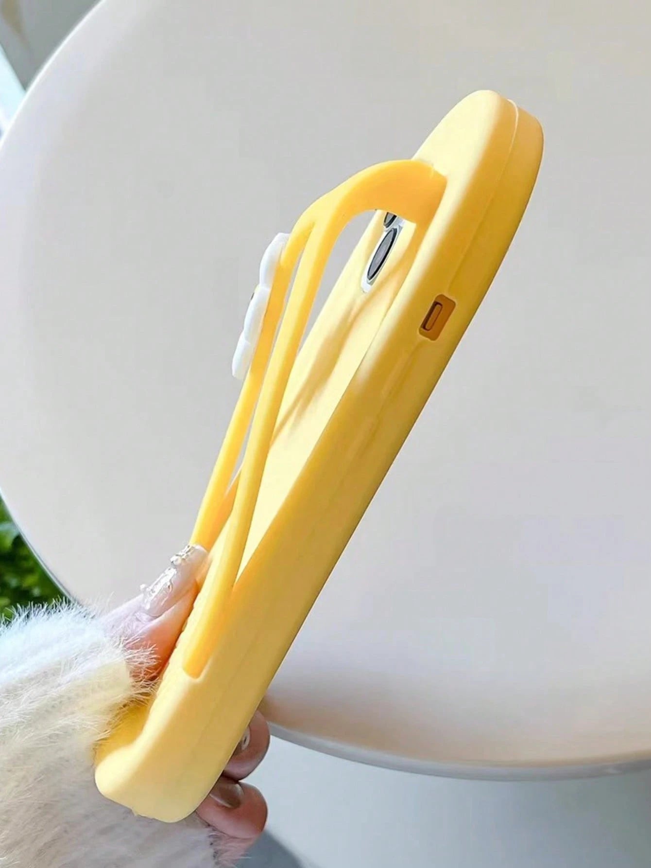 Silicone Cute Ugly Cute Funny Yellow Flip Flop Shaped Silicone Flower Decor Phone Case Compatible With IPhone 17/16 Pro Max/15/14/13/12/11/XS/XS Max/XR/7/8 Plus, Adorable Novelty Cases Spring Gift Bir