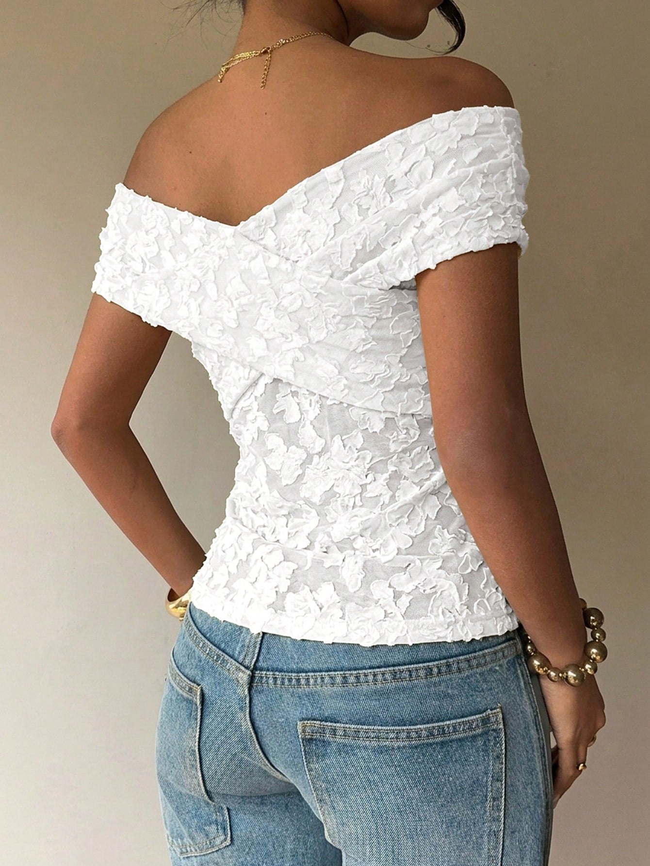 Siren Gaze White Jacquard Knit Floral Casual Minimalist Vacation Sexy Commute Elegant Romantic Vintage T-Shirt, Commute, Beach, Vacation, Summer, Cross Neckline Design Women's T-Shirt