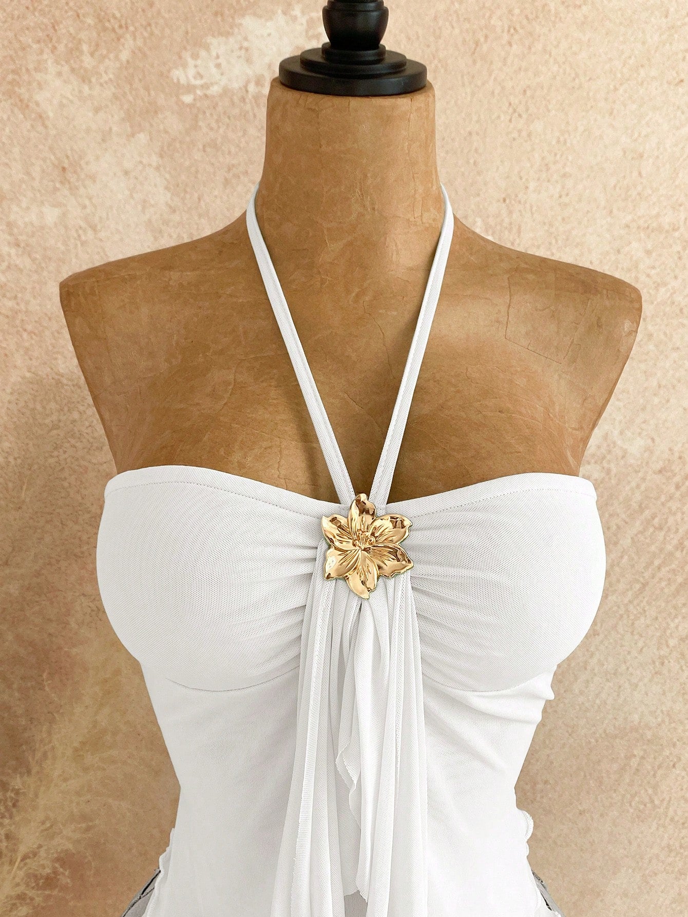 Soleia Women's White Halter Top,Seductive Asymmetrical Hem Sleeveless Tops With Seashell Decor,Elegant Summer Vacation,Beach Tops,No Breast Pads
