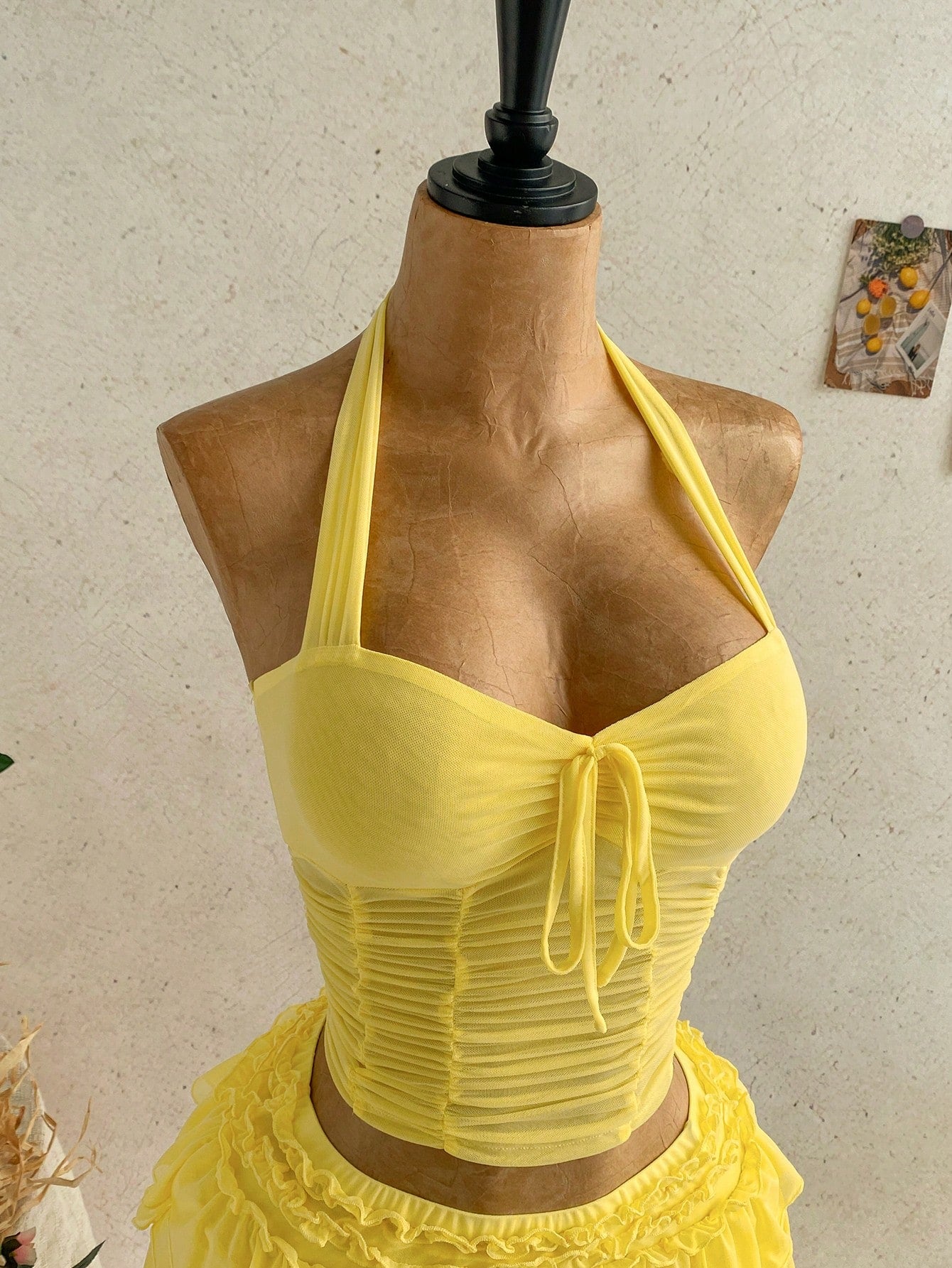 Soleia Women's Yellow Boho Chiffon Pleated Halter Top, Bow Tie Strap Neck,Beach Vacation Holiday Date Seaside Cruise Music Festival,No Chest Padding