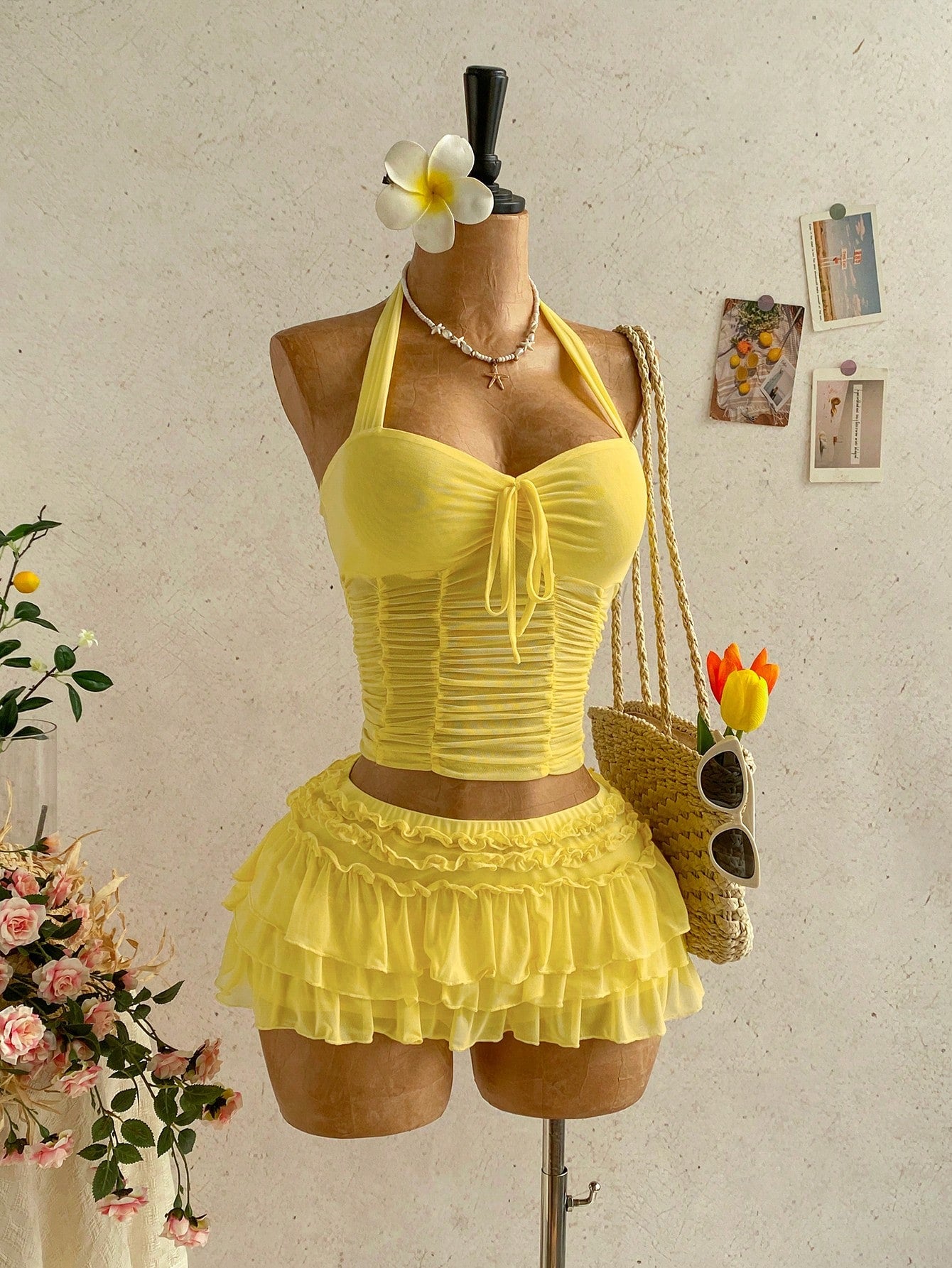 Soleia Women's Yellow Boho Chiffon Pleated Halter Top, Bow Tie Strap Neck,Beach Vacation Holiday Date Seaside Cruise Music Festival,No Chest Padding