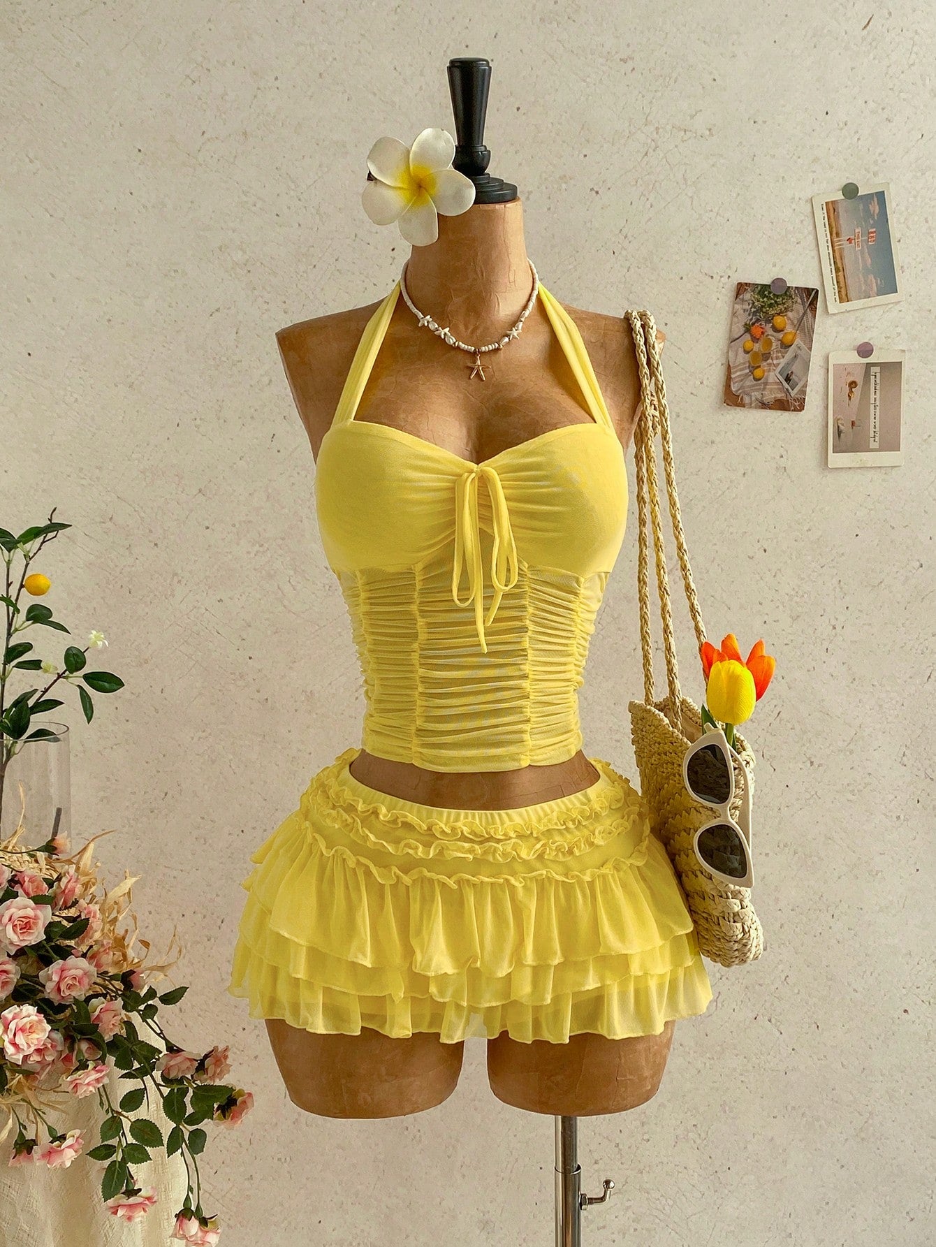 Soleia Women's Yellow Boho Chiffon Pleated Halter Top, Bow Tie Strap Neck,Beach Vacation Holiday Date Seaside Cruise Music Festival,No Chest Padding