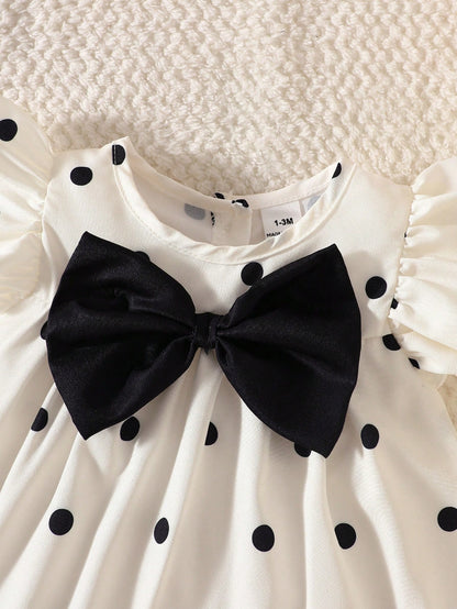 Summer Baby Girls' Red And White Polka Dot Ruffle Flutter-Sleeve Dress For Newborns Classic Loose A-Line Tiered Skirt Lightweight Wedding Outfits Cute