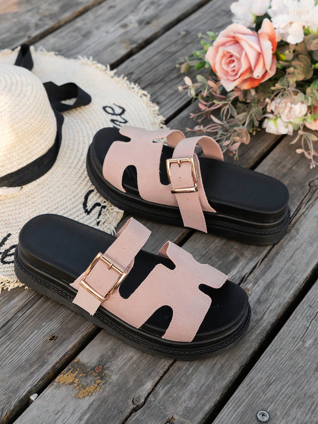 Summer New 2025 Fashion Versatile Sandals For Women Size 36-43, Plus Size Non-Slip Durable Casual Slides, Minimalist