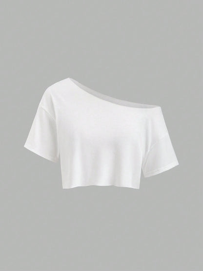 Sweetra 2pcs/Set New Summer Asymmetrical Shoulder Casual Loose Comfortable Commuting Fashionable Versatile Short Sleeve White And T-Shirts