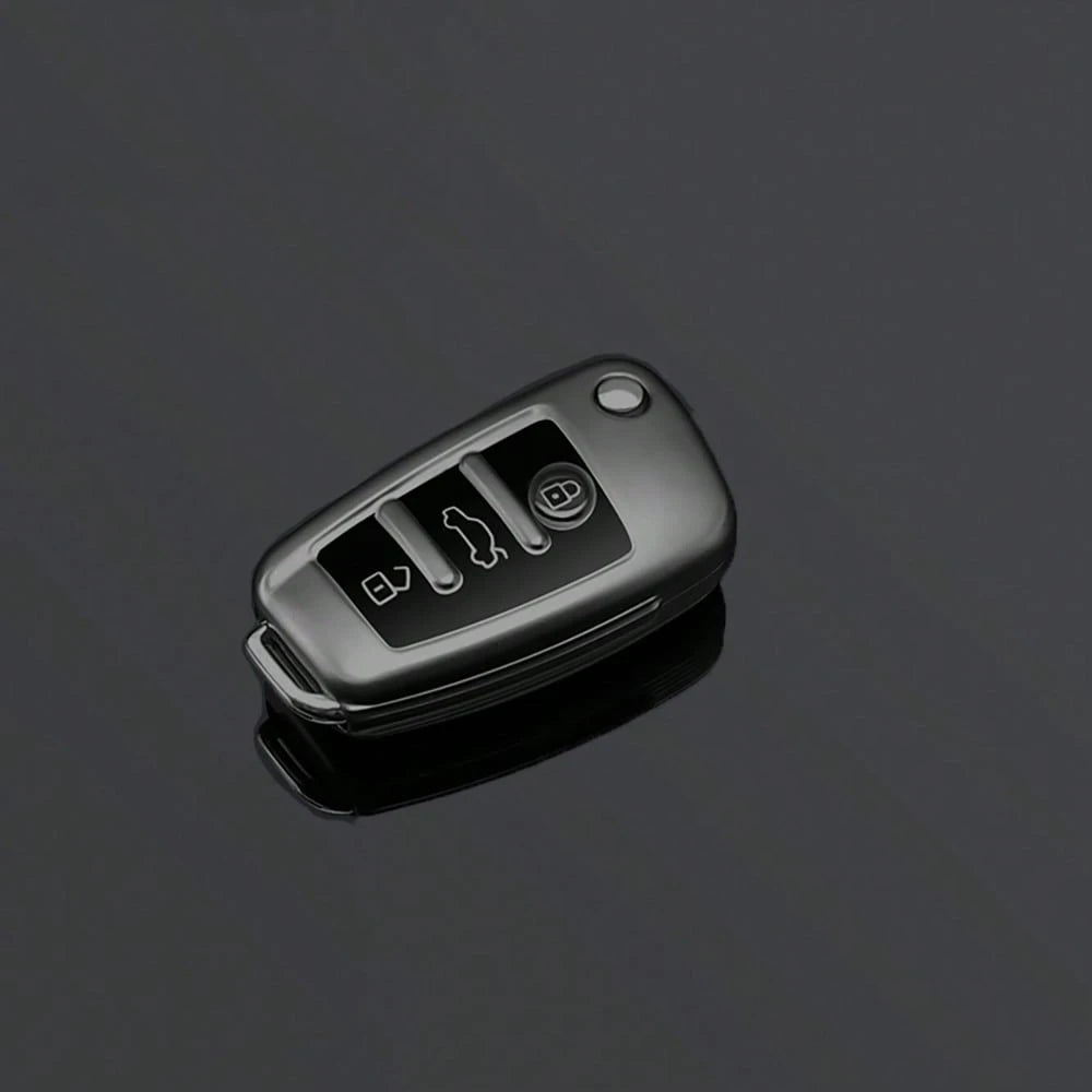 TPU Car Folding Key Cover Case For Audi A3 8L 8P A4 B6 B7 B8 A6 C5 C6 4F RS3 Q3 Q7 TT 8L 8V S3 Key Fob Shell Accessories