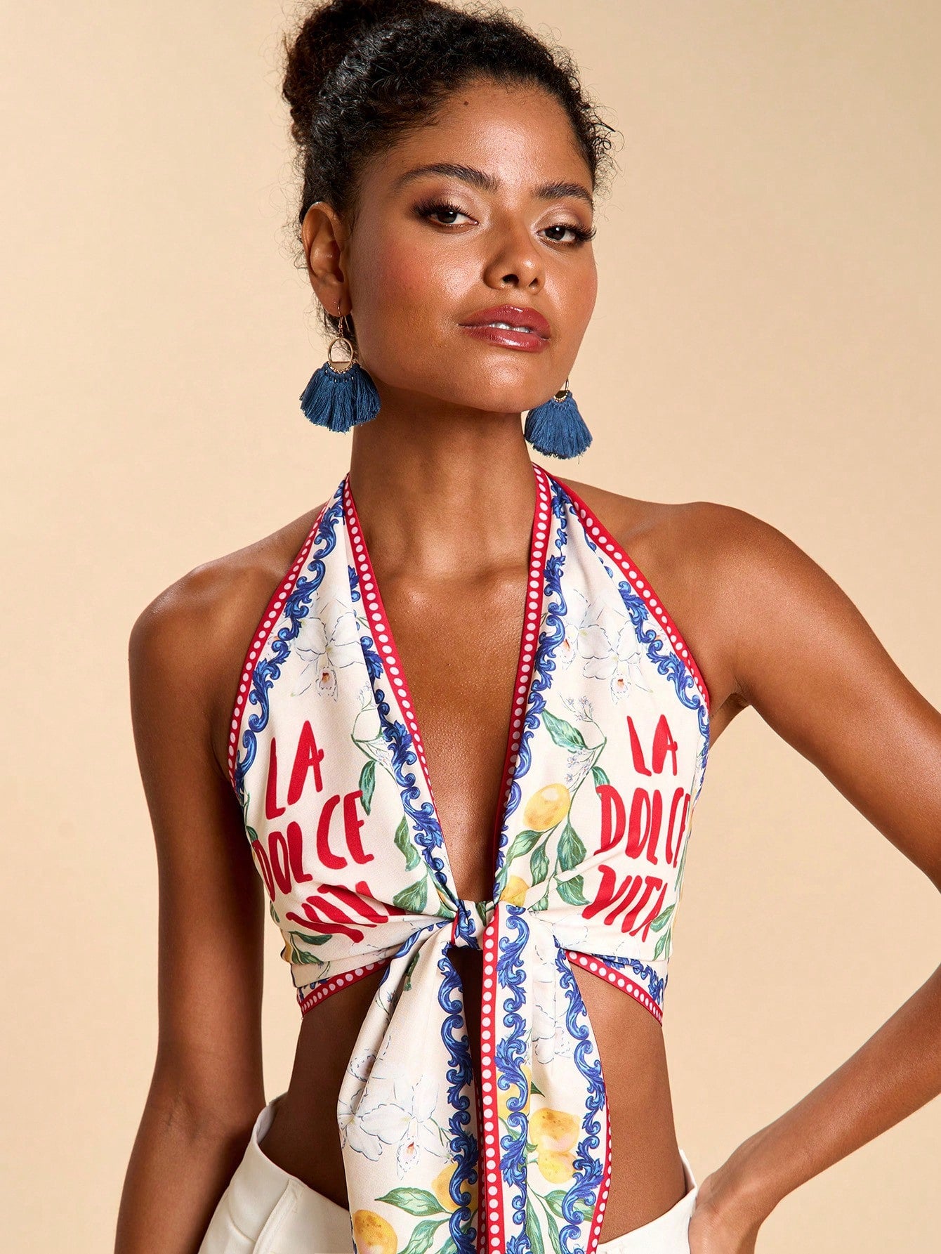 Travachic Women's Backless Halter Neck Floral Letter Print Top, White Summer Casual Sexy Tropical Holiday Vacation, Coastal Chic Elegant Boho Ibiza Beach Party