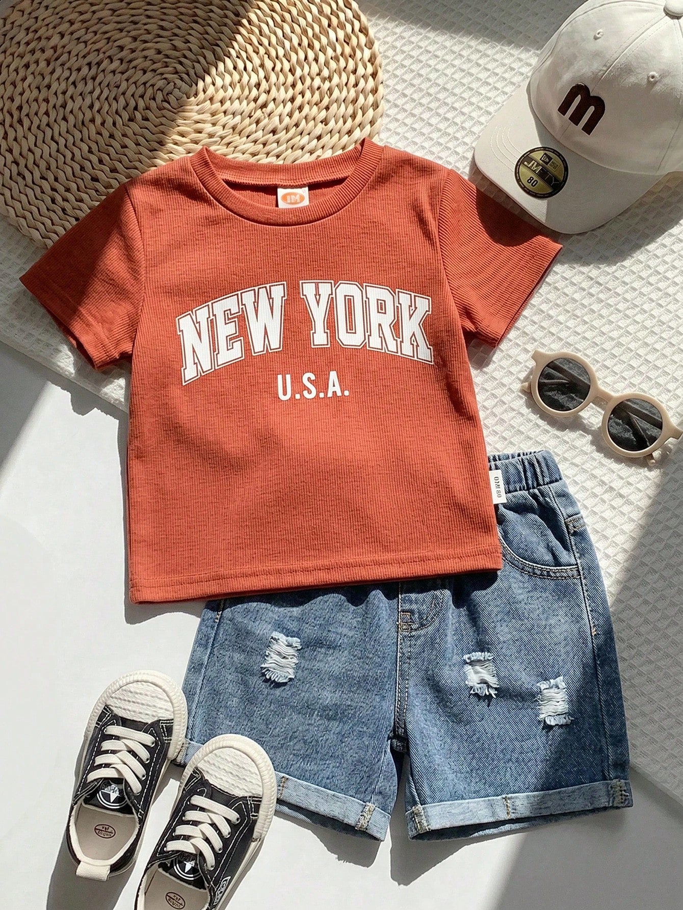 Unisex Baby 2pcs/Set Casual Cute Slogan Graphic Short Sleeve T-Shirt And Distressed Denim Shorts Outfit, Baby Clothing Sets, Streetwear
