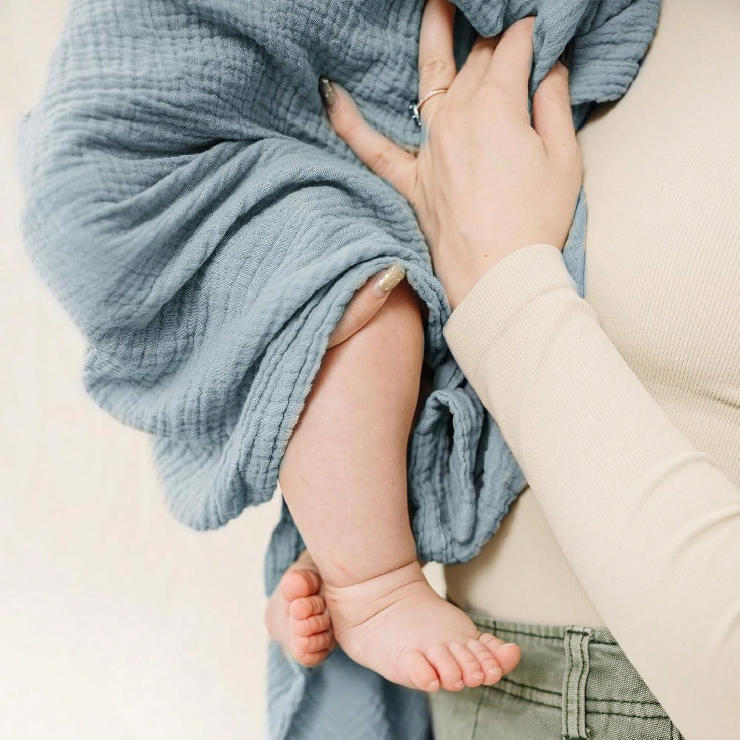 Unisex Baby Swaddle Blanket, Soft & Breathable Newborn Receiving Blanket, Essential For Baby Christening